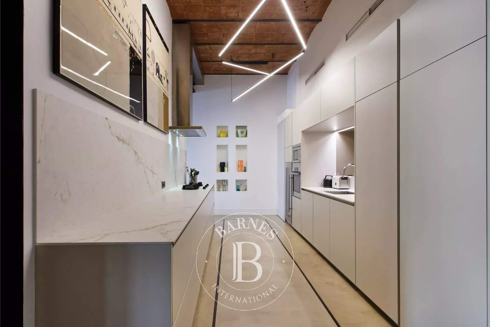 Barcelona  - Apartment 4 Bedrooms - picture 16