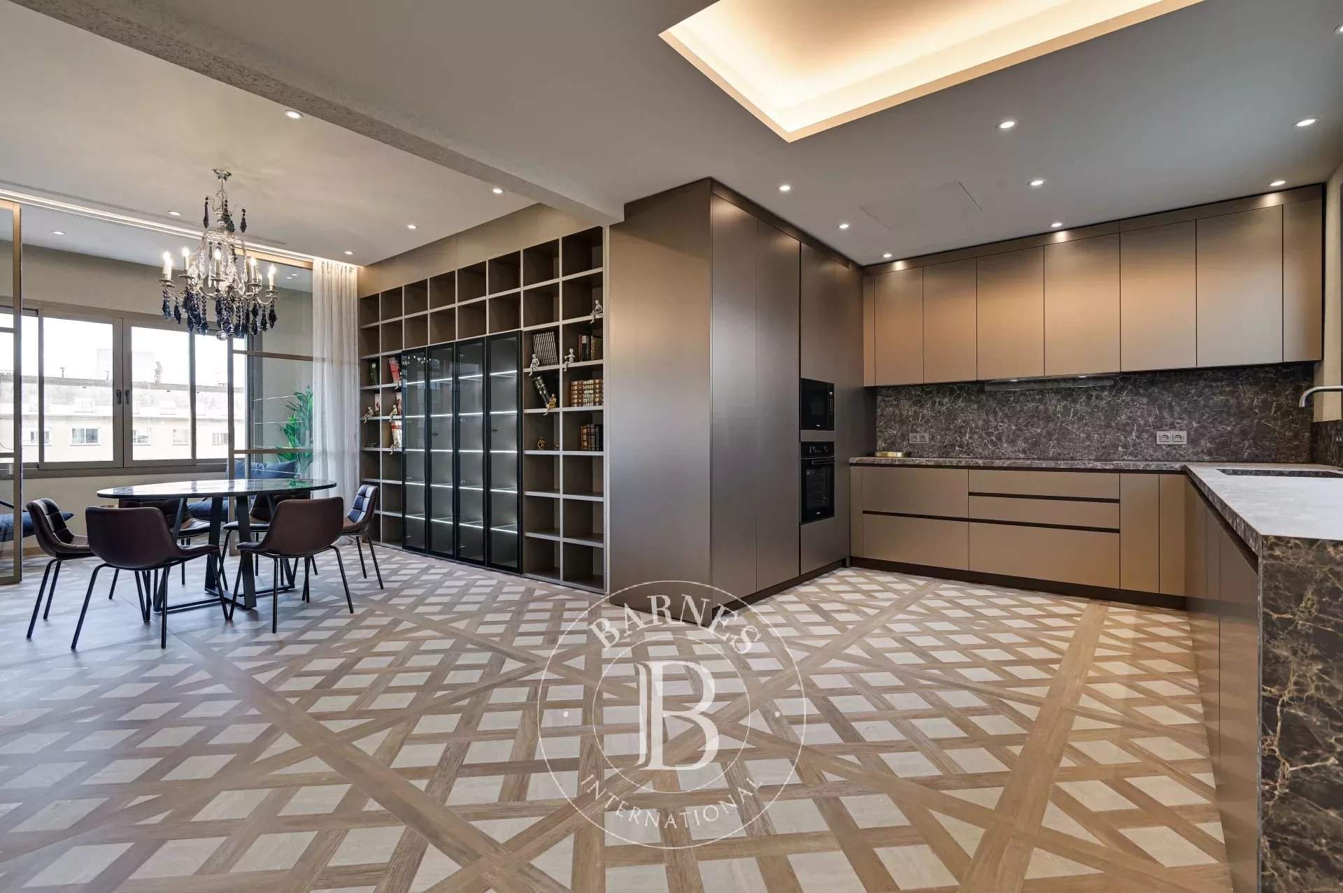 Barcelona  - Penthouse  - picture 2