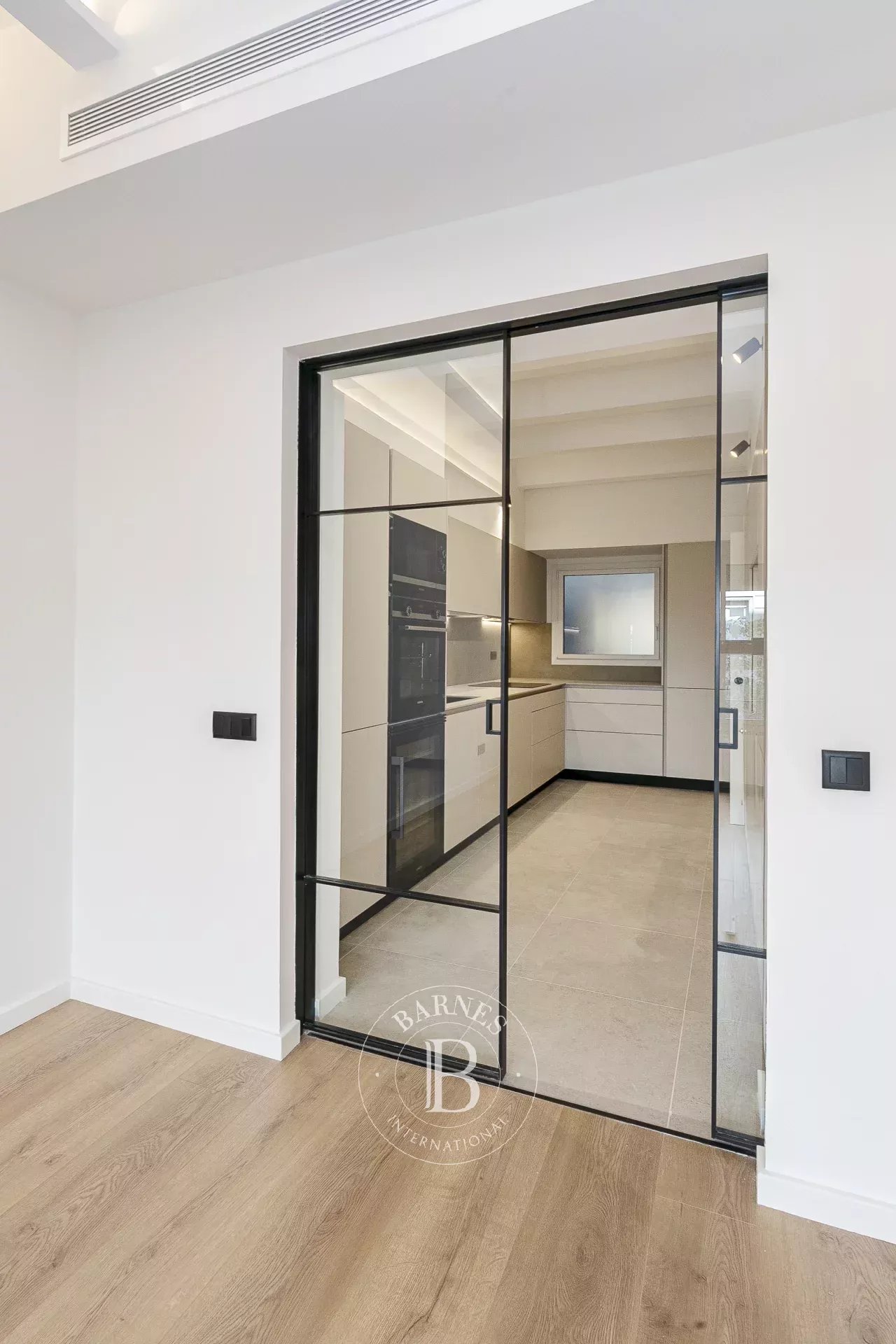 Barcelona  - Apartment 3 Bedrooms - picture 5
