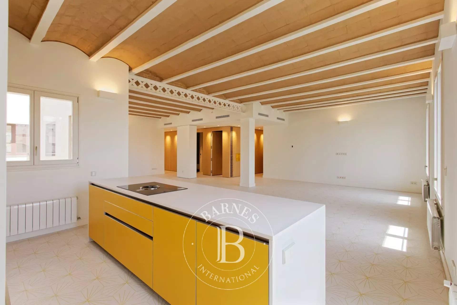 Barcelona  - Apartment 3 Bedrooms - picture 1