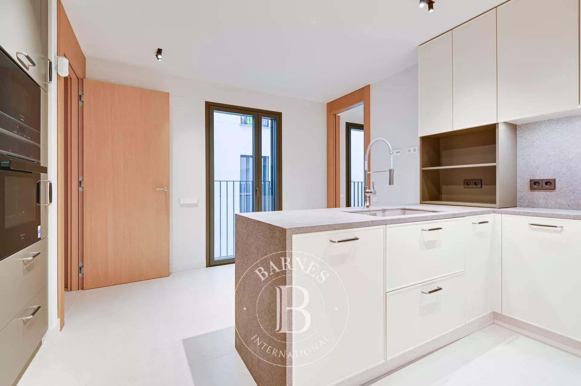 Barcelona  - Appartement  - picture 16