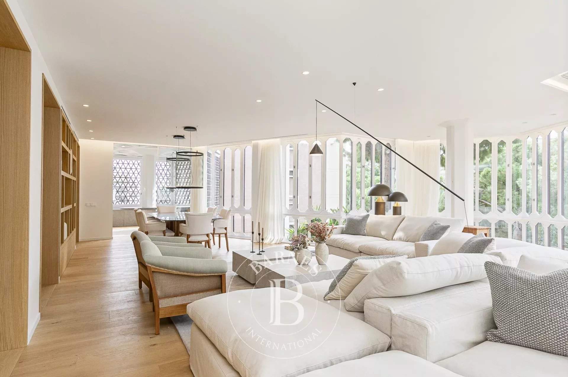 Barcelona  - Apartment 4 Bedrooms - picture 2