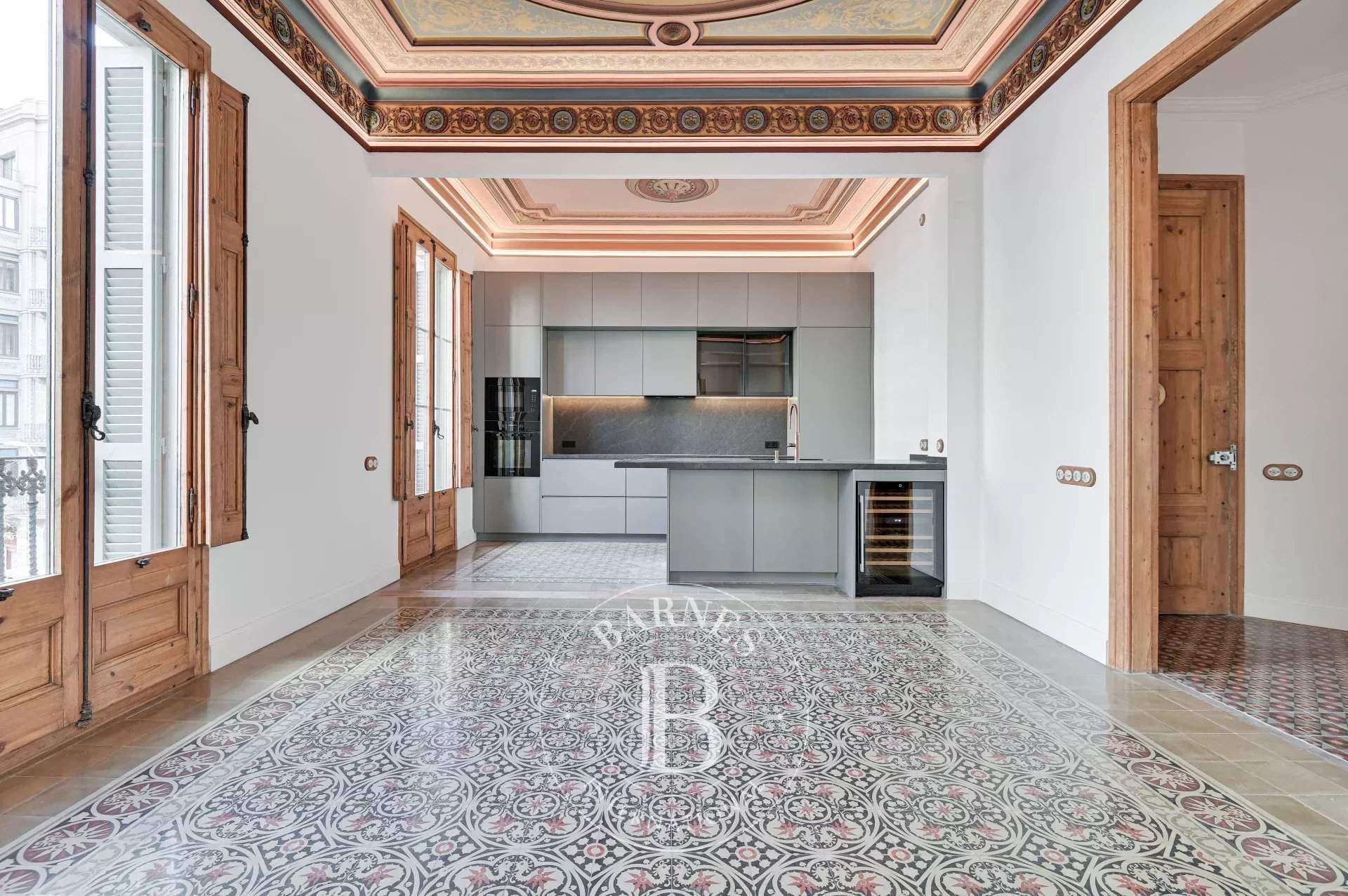 Barcelona  - Apartment 3 Bedrooms - picture 1