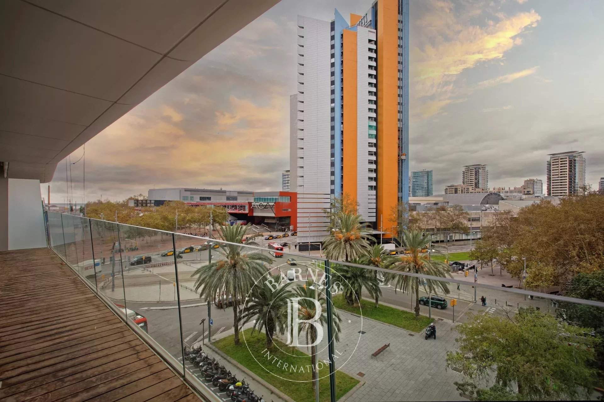 Barcelona  - Piso  - picture 17