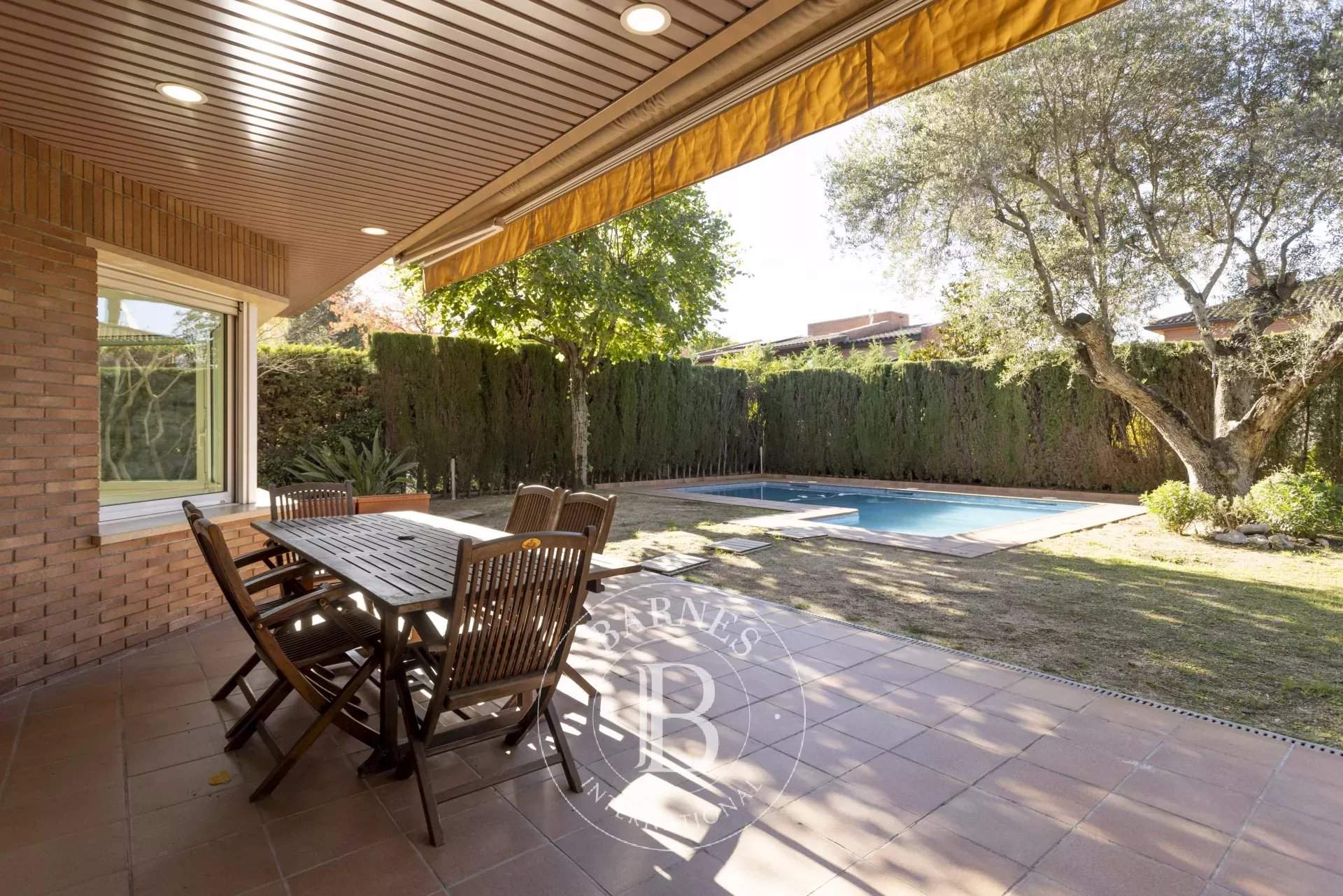 Sant Cugat del Vallés  - Chalet 6 Bedrooms - picture 14