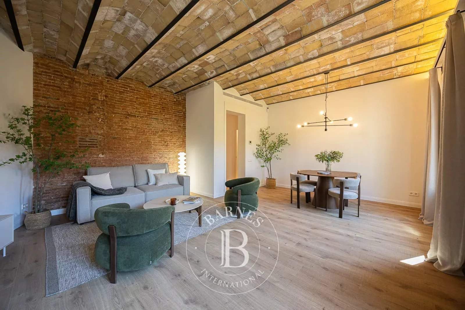 Barcelona  - Apartment 2 Bedrooms - picture 6