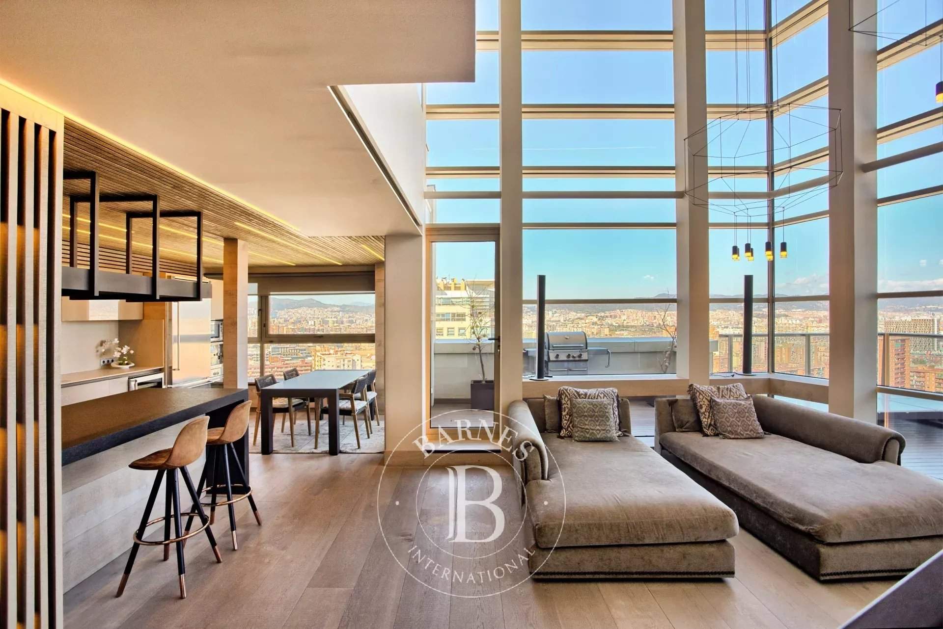 Barcelona  - Penthouse 3 Bedrooms - picture 11