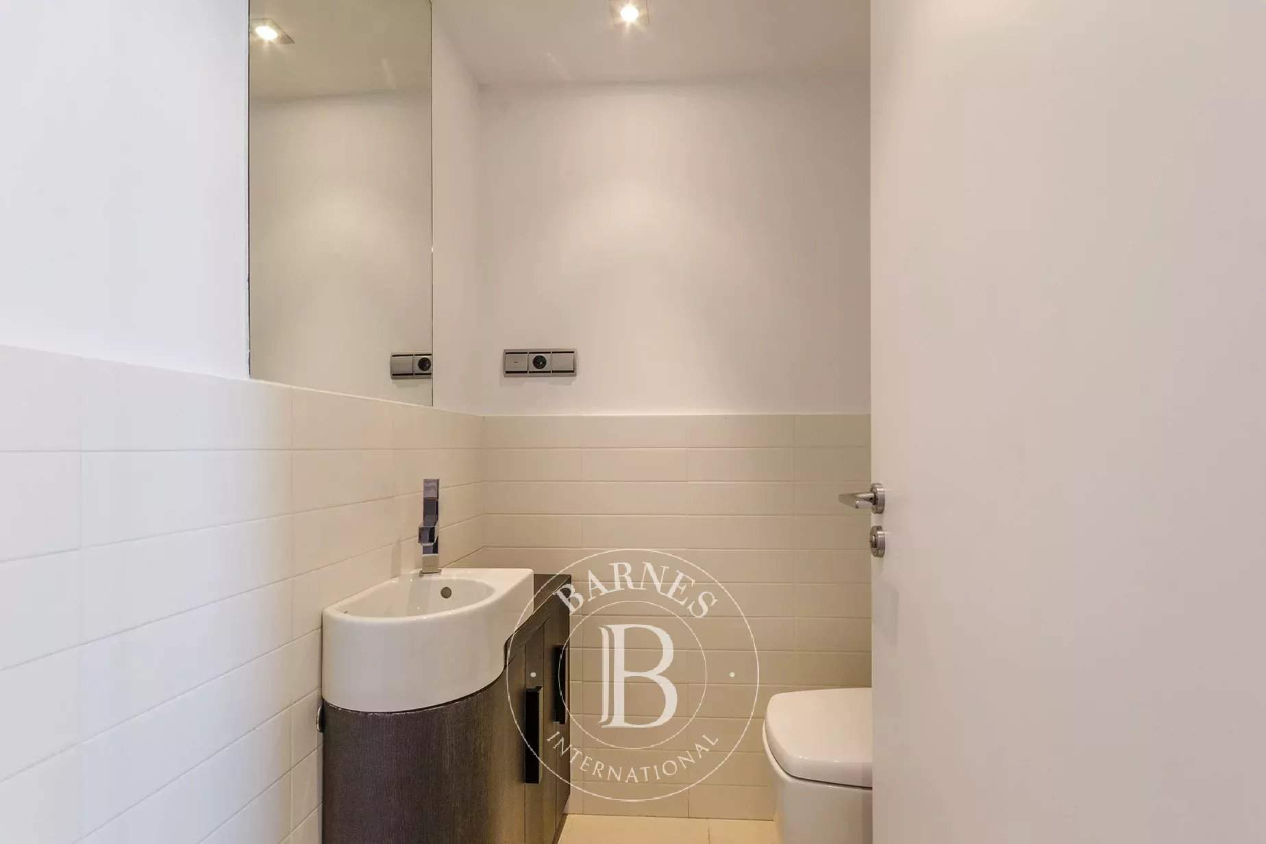 Barcelona  - Apartment 2 Bedrooms - picture 11