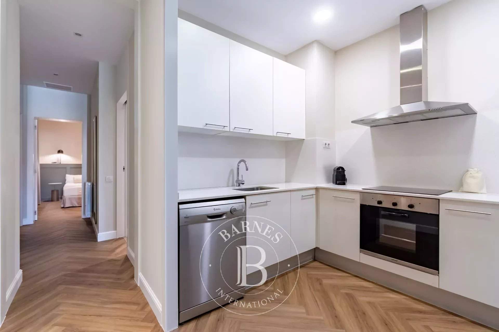 Barcelona  - Piso  - picture 8