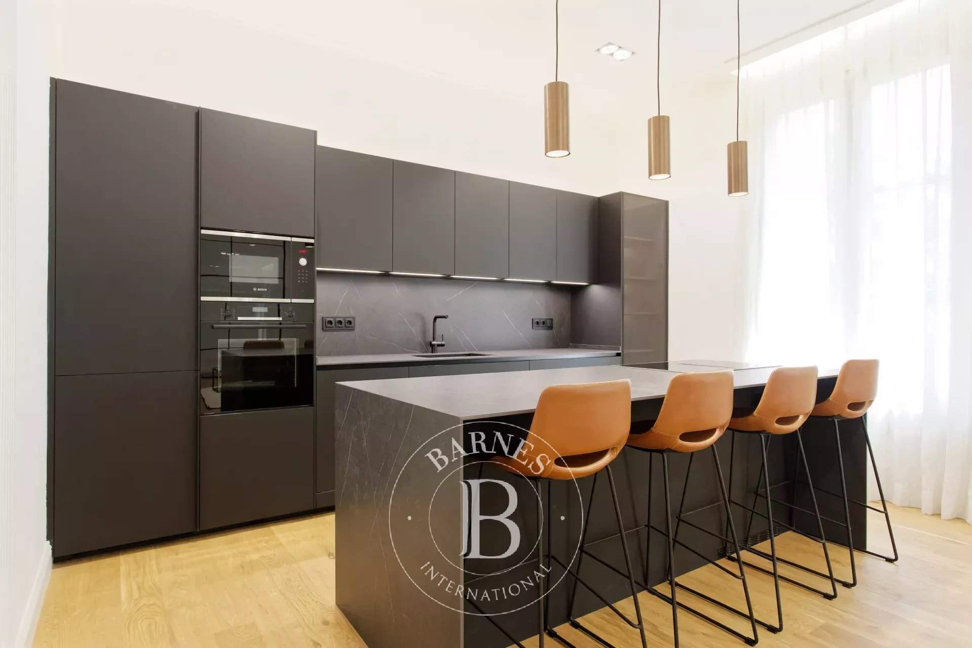 Barcelona  - Apartment 3 Bedrooms - picture 12