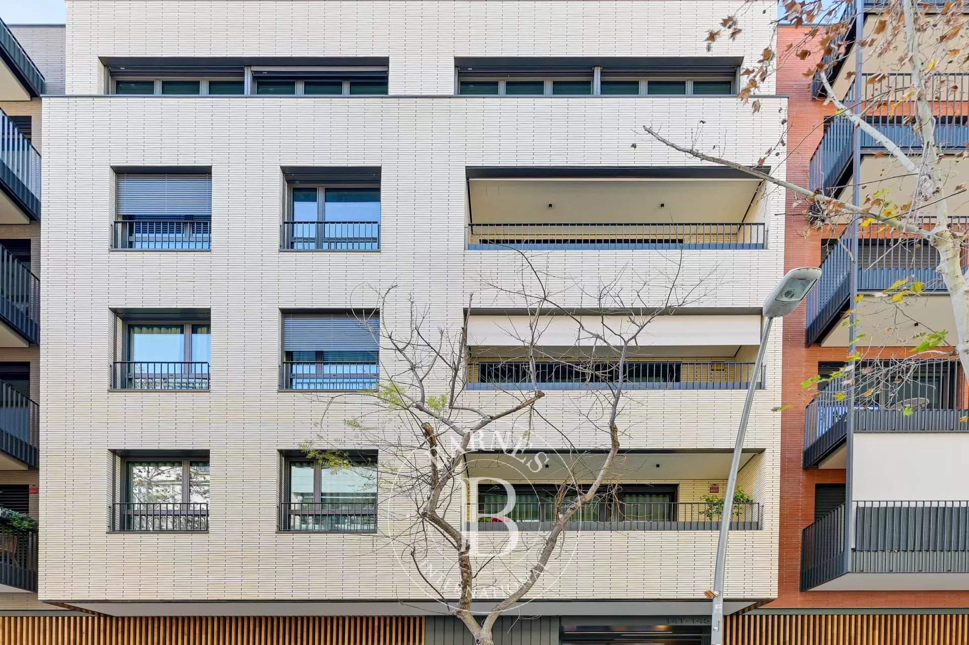 Barcelona  - Piso  - picture 2