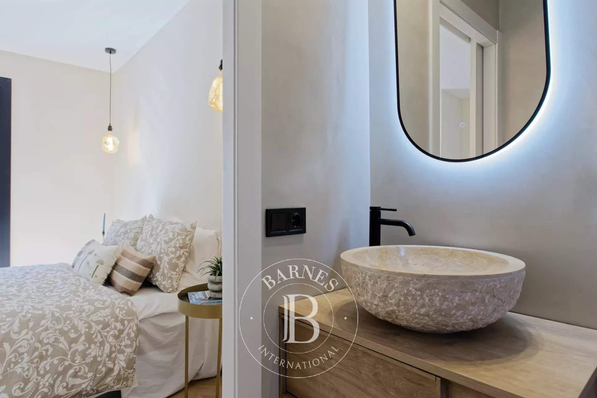 Barcelona  - Piso  - picture 18