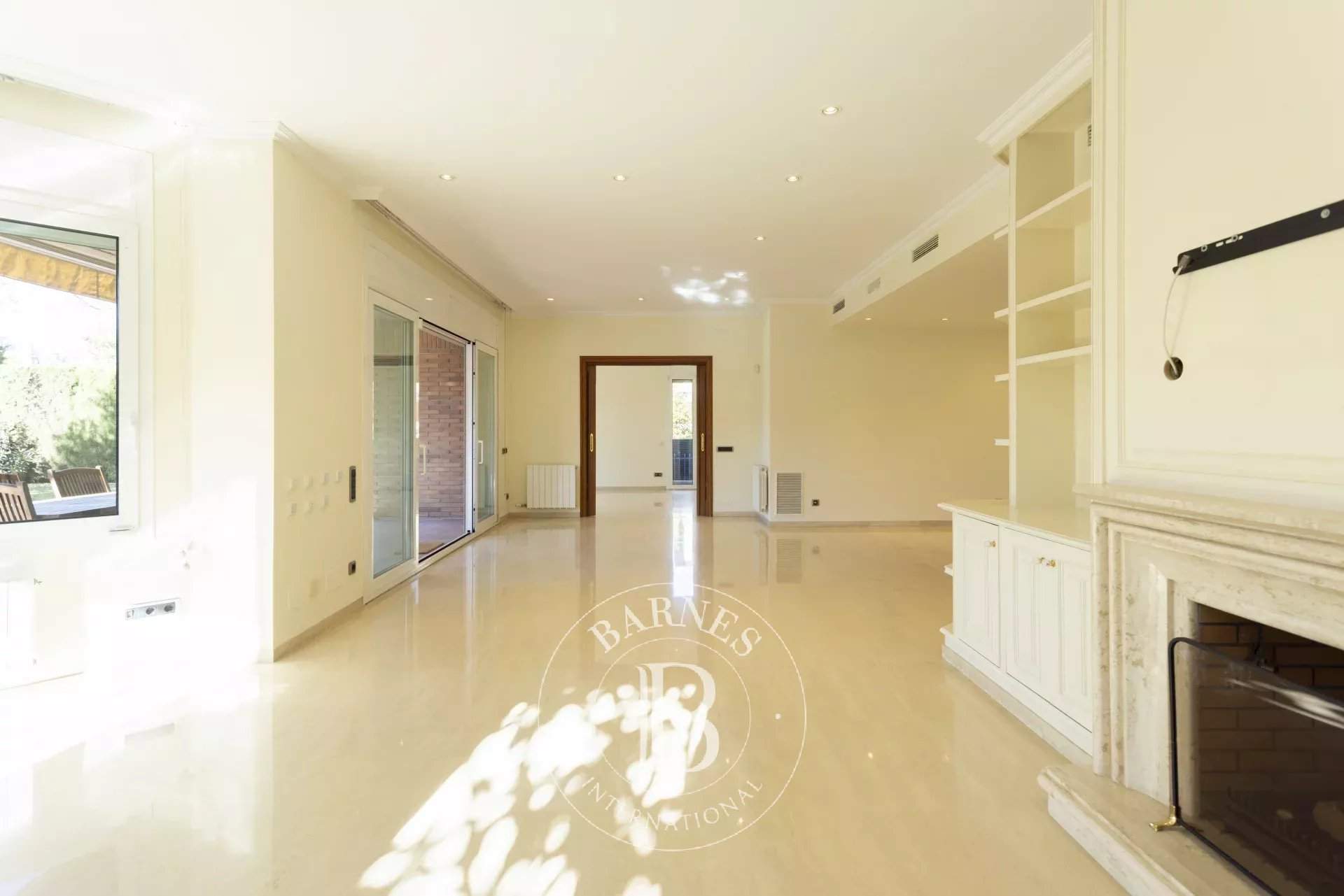 Sant Cugat del Vallés  - Chalet 6 Bedrooms - picture 7