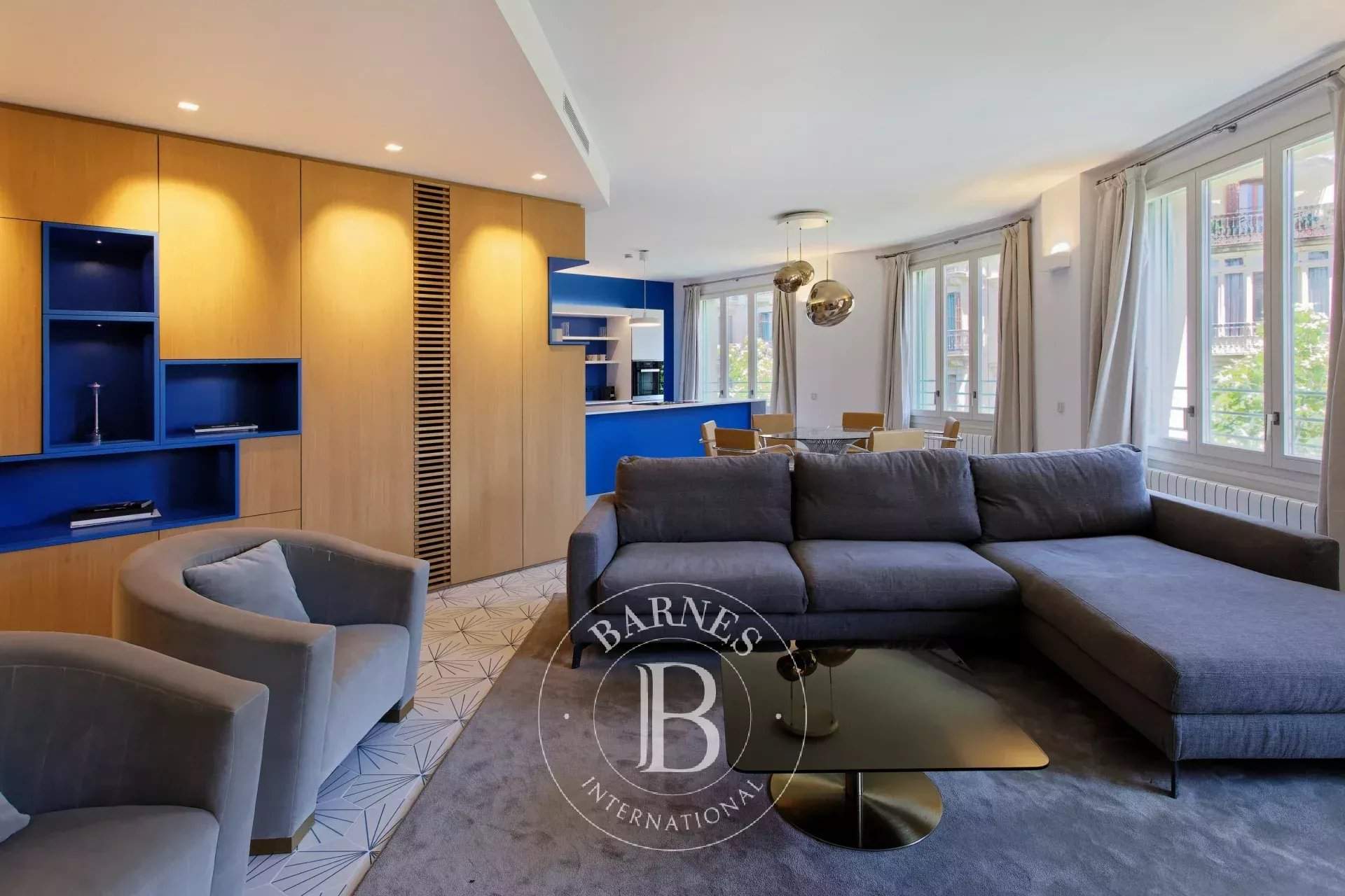 Barcelona  - Piso  - picture 14