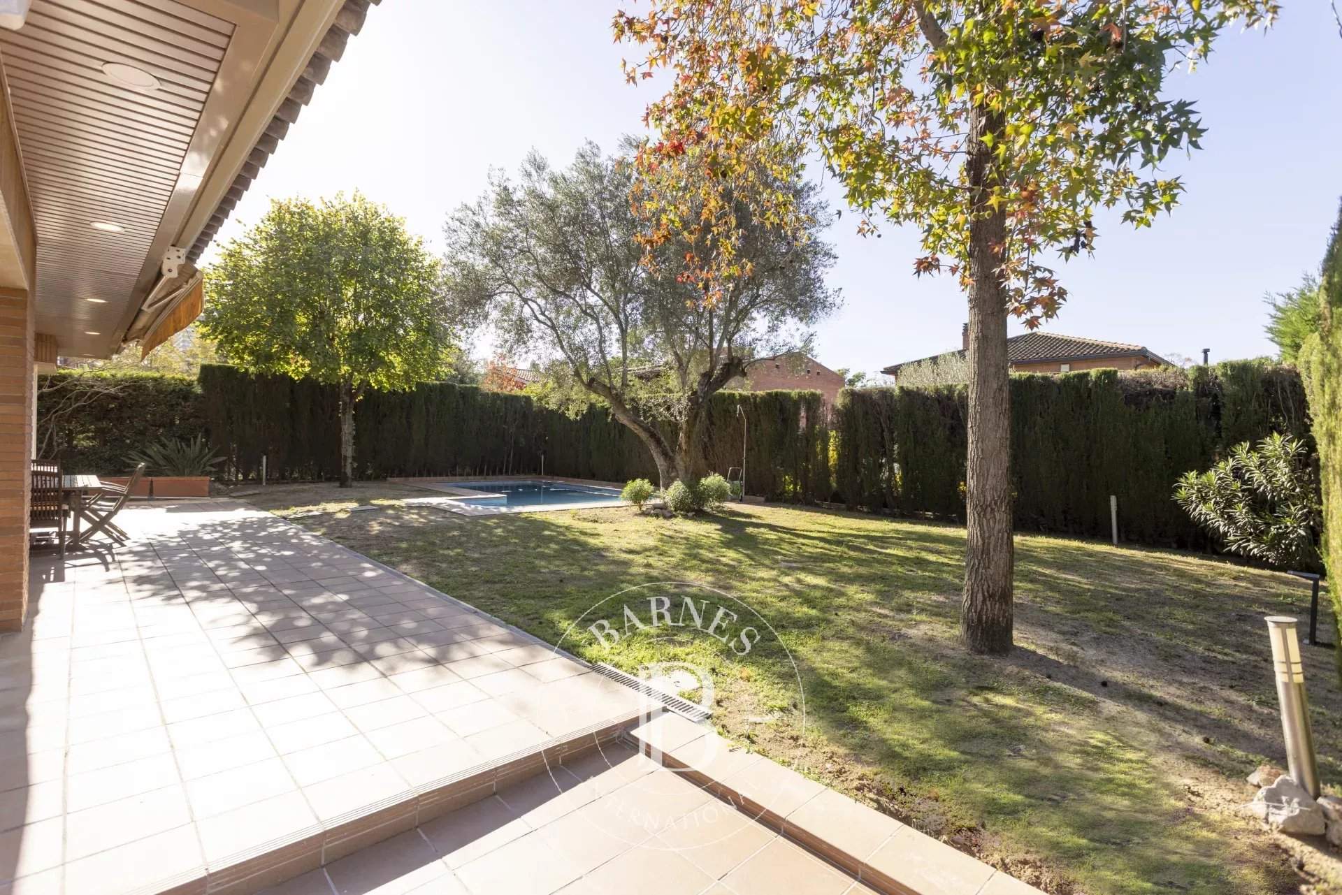 Sant Cugat del Vallés  - Chalet 6 Bedrooms - picture 18