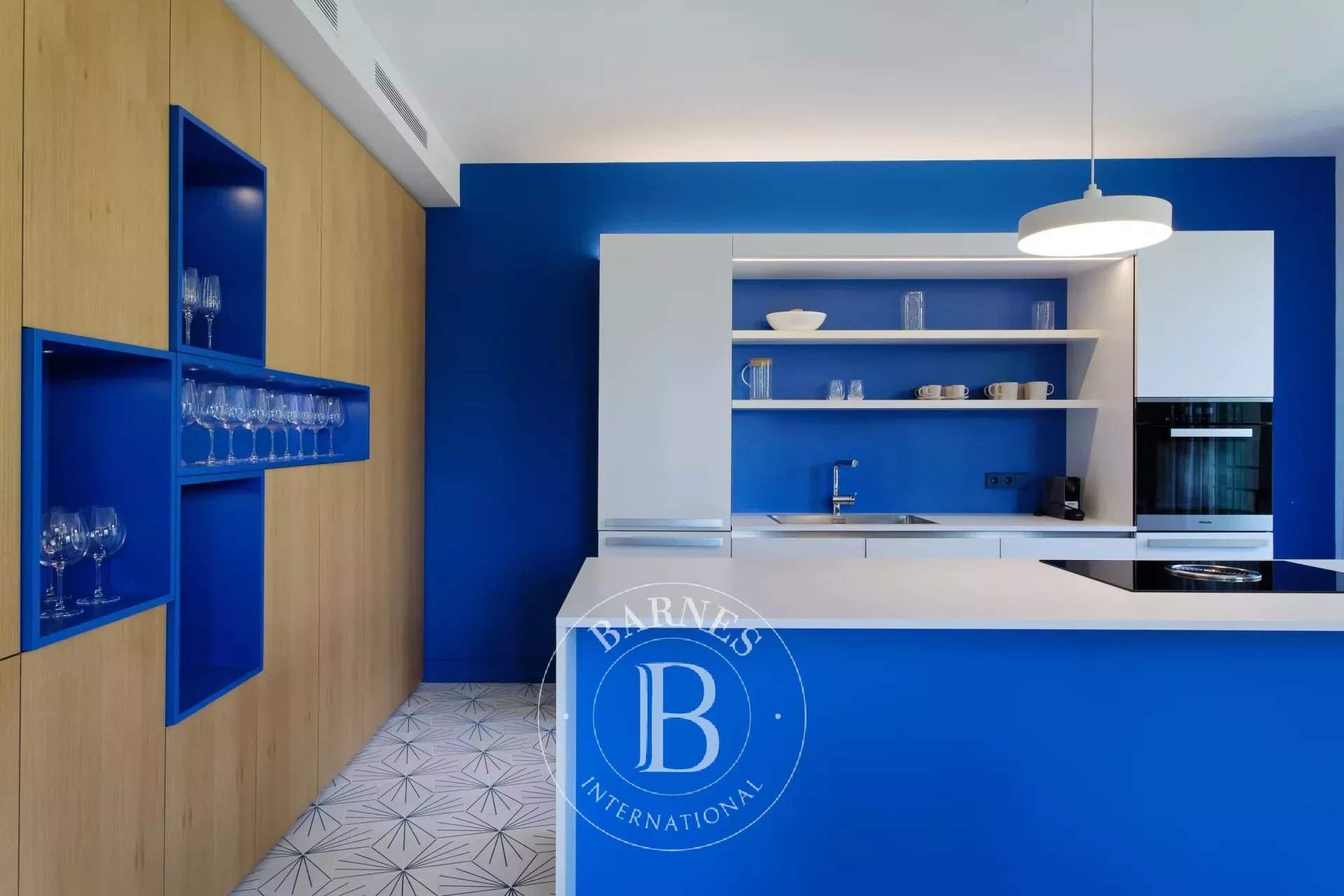 Barcelona  - Piso  - picture 13