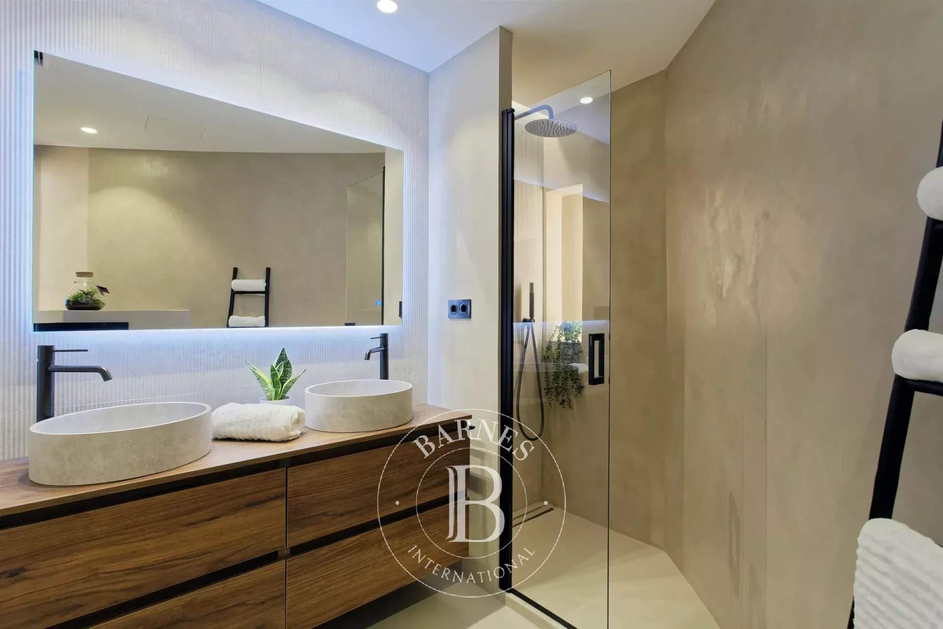 Barcelona  - Piso  - picture 17