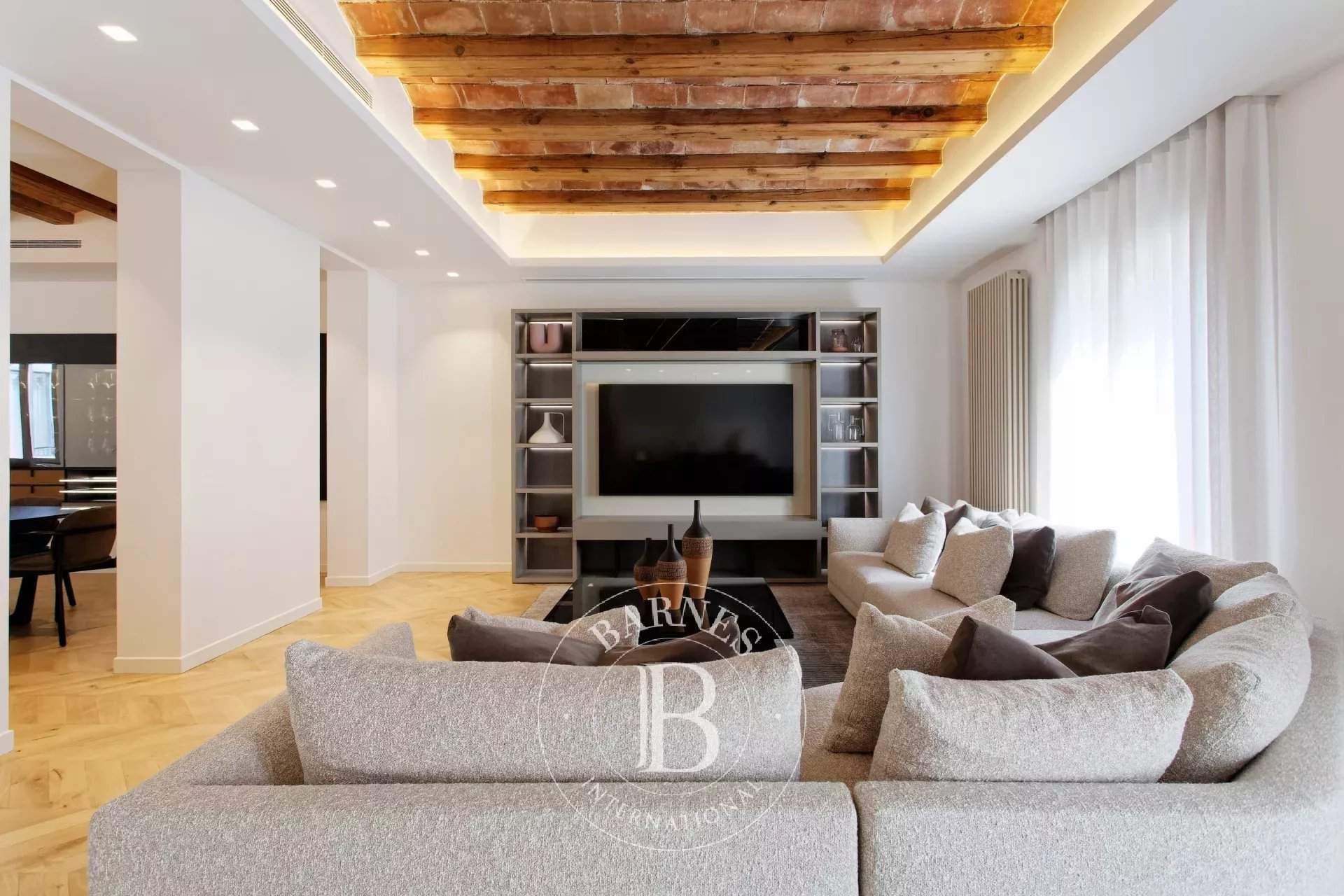 Barcelona  - Apartment 3 Bedrooms - picture 17