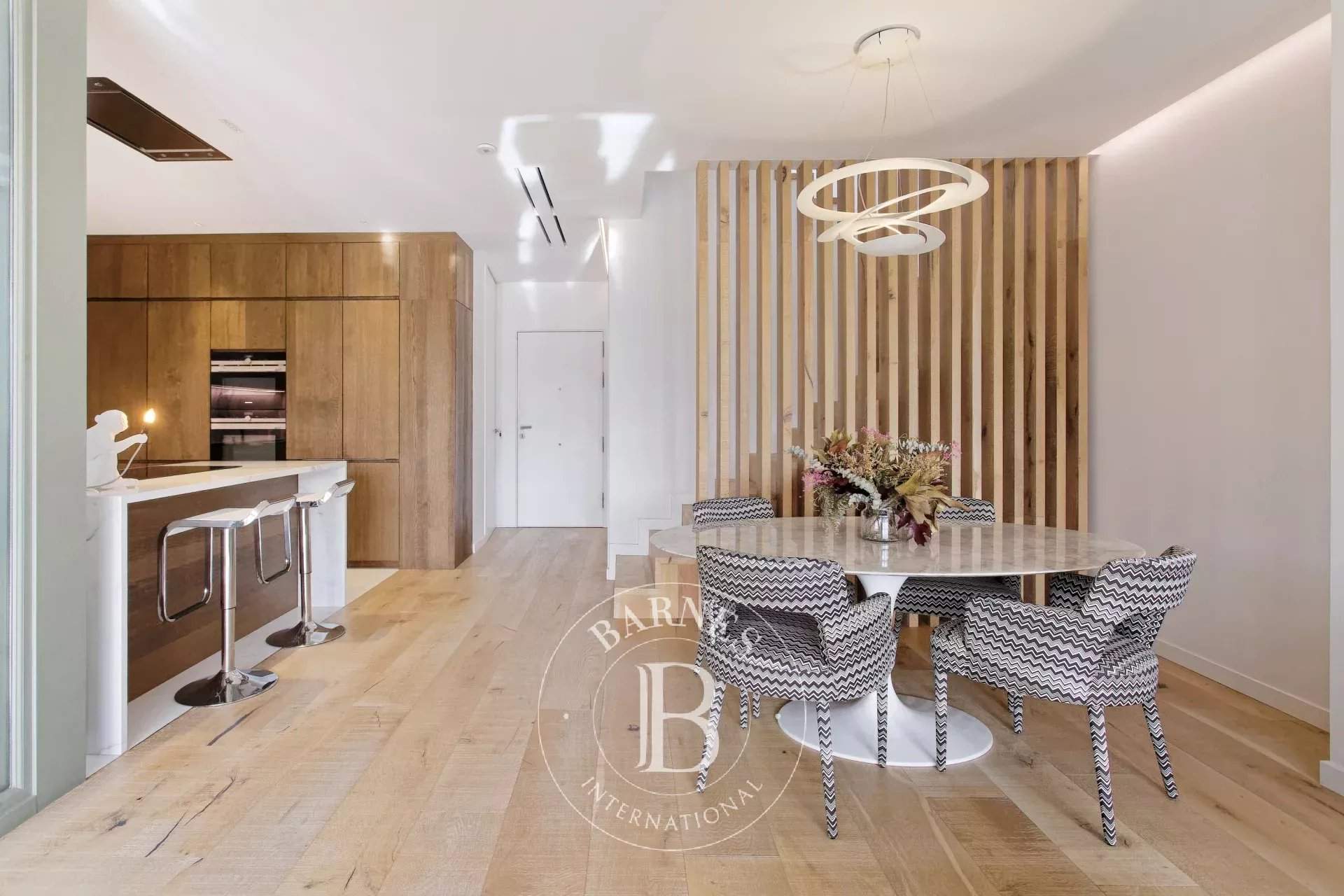 Barcelona  - Piso  - picture 17