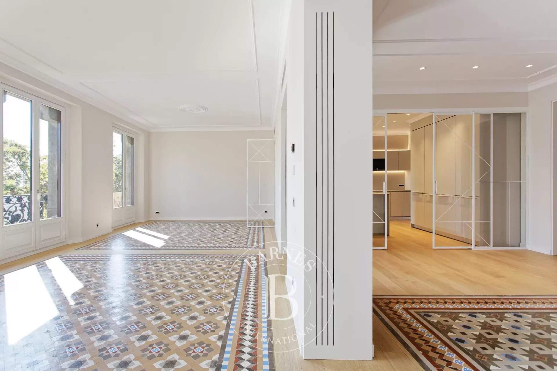 Barcelona  - Piso  - picture 3