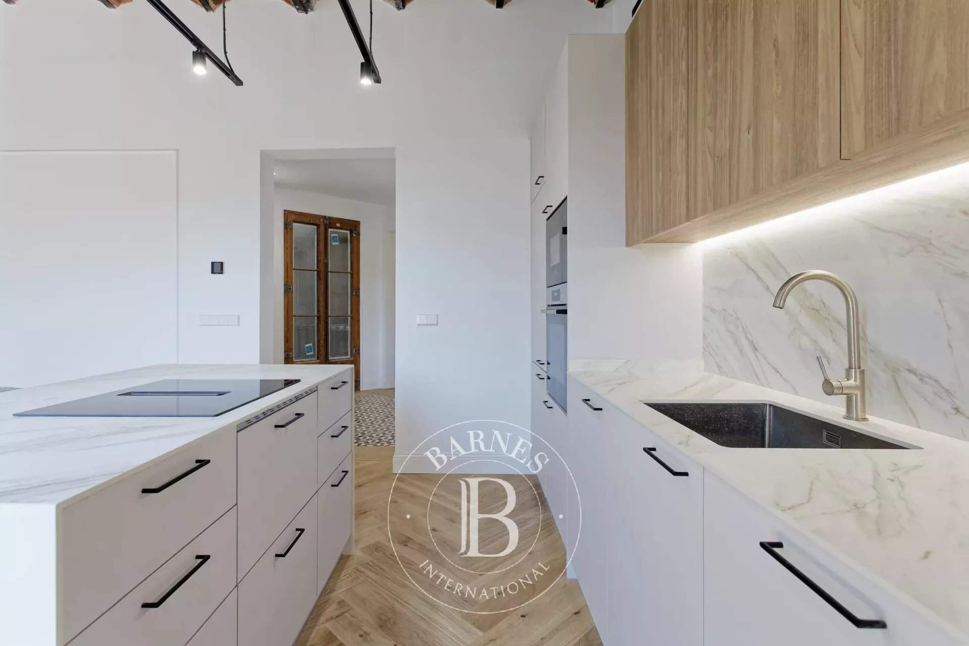 Barcelona  - Apartment 3 Bedrooms - picture 12