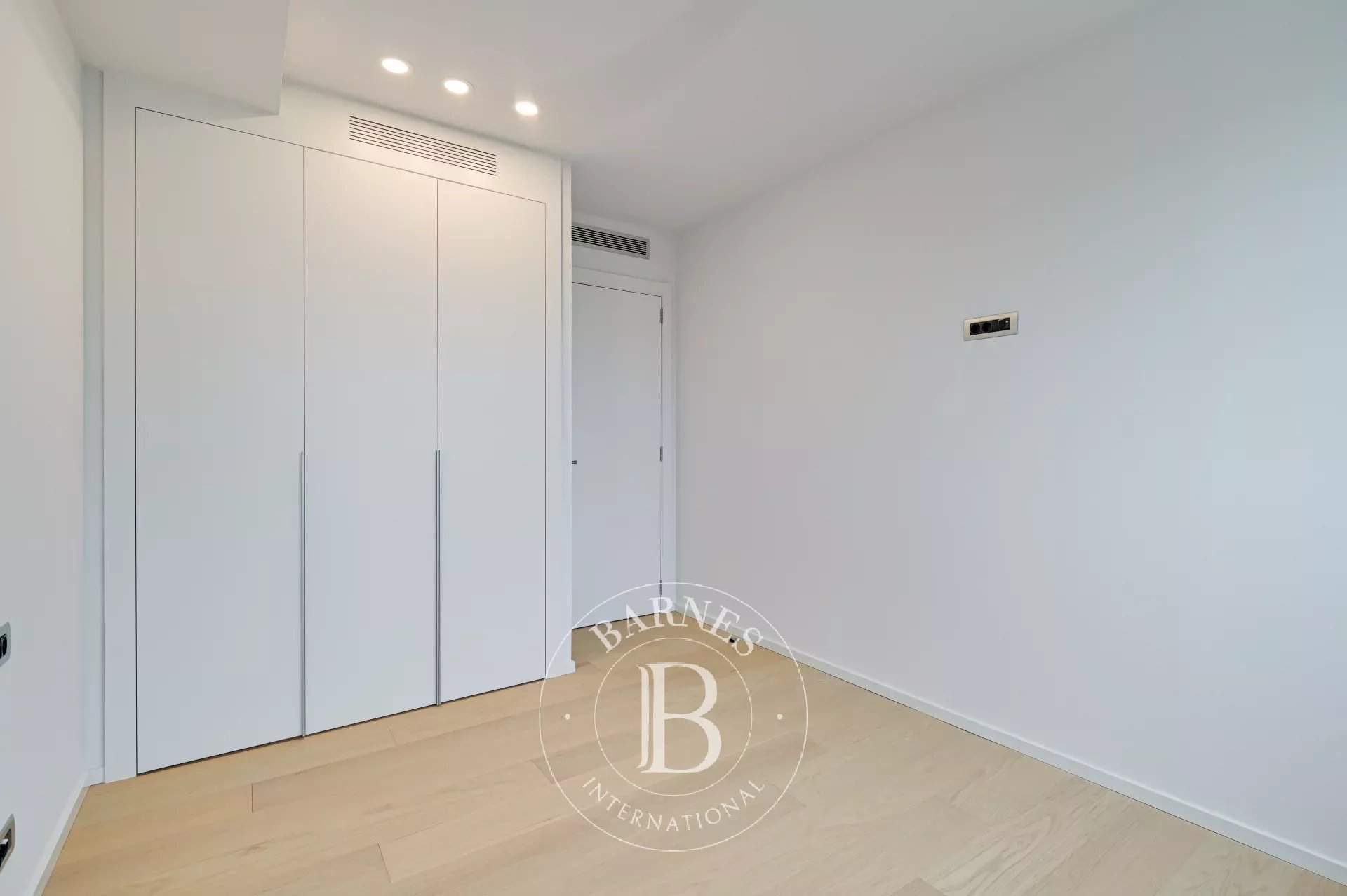 Barcelona  - Piso  - picture 19