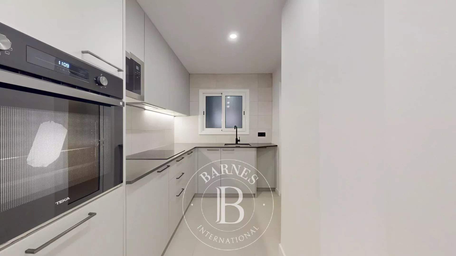 Barcelona  - Apartment 3 Bedrooms - picture 15