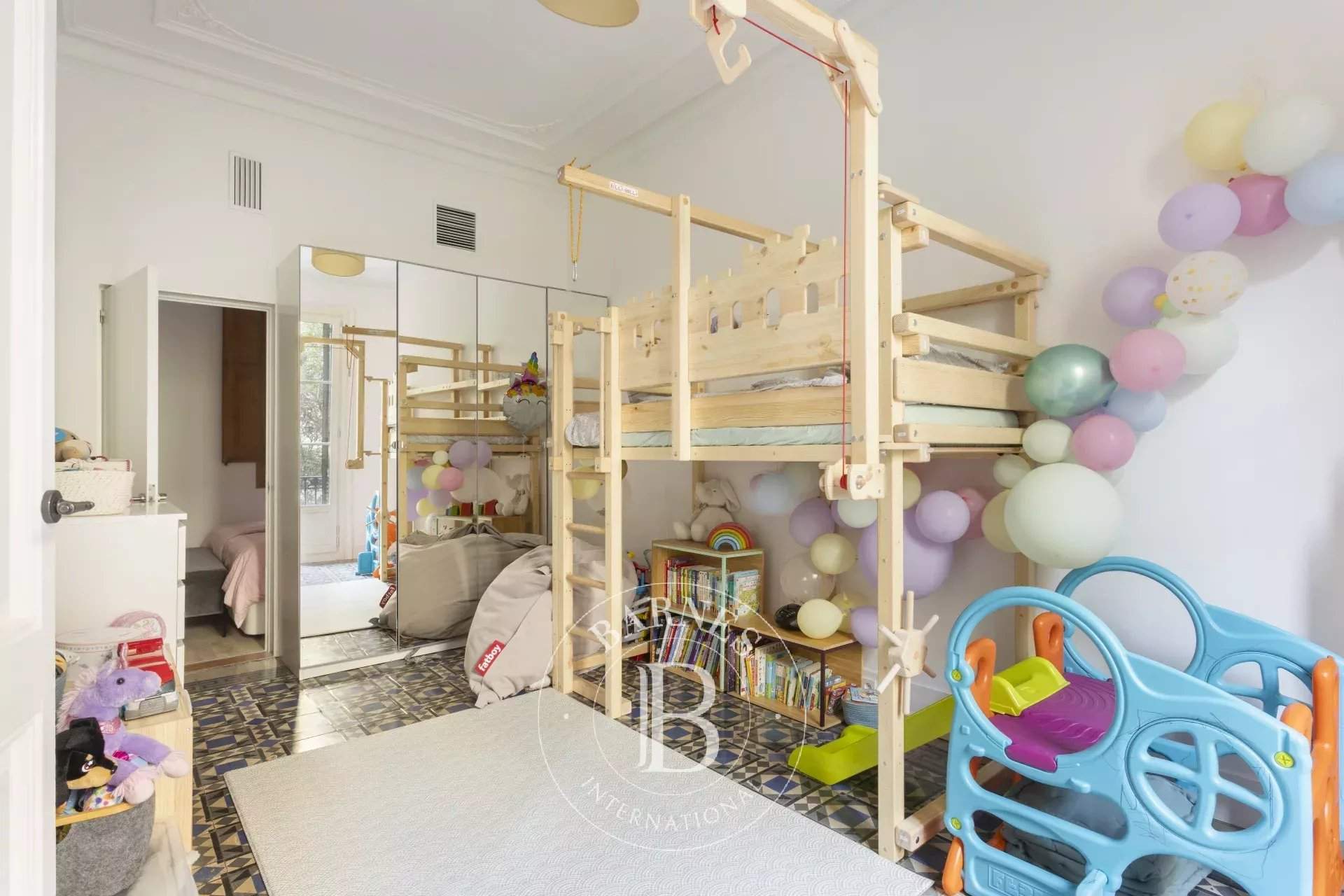 Barcelona  - Appartement  - picture 12