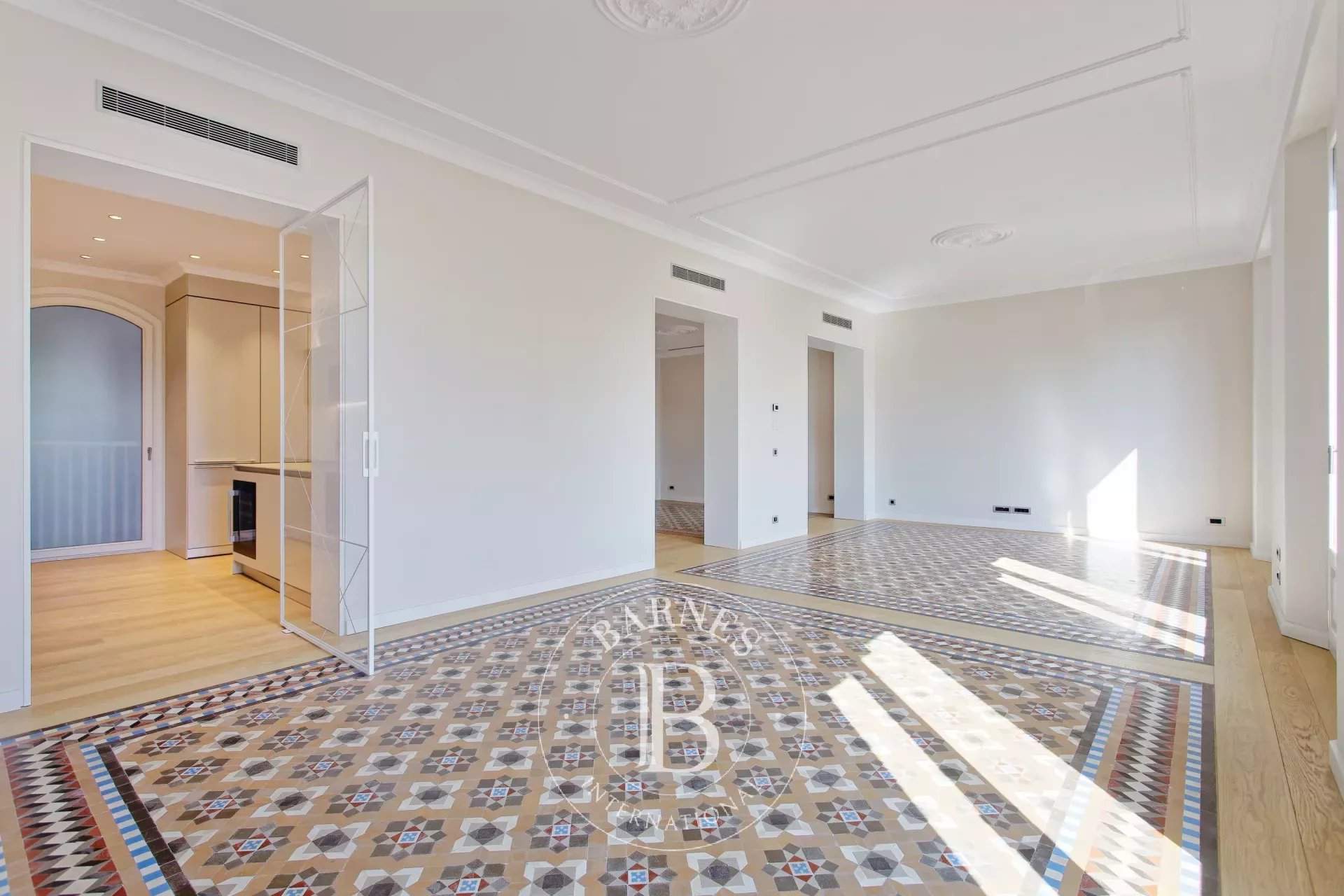 Barcelona  - Piso  - picture 10