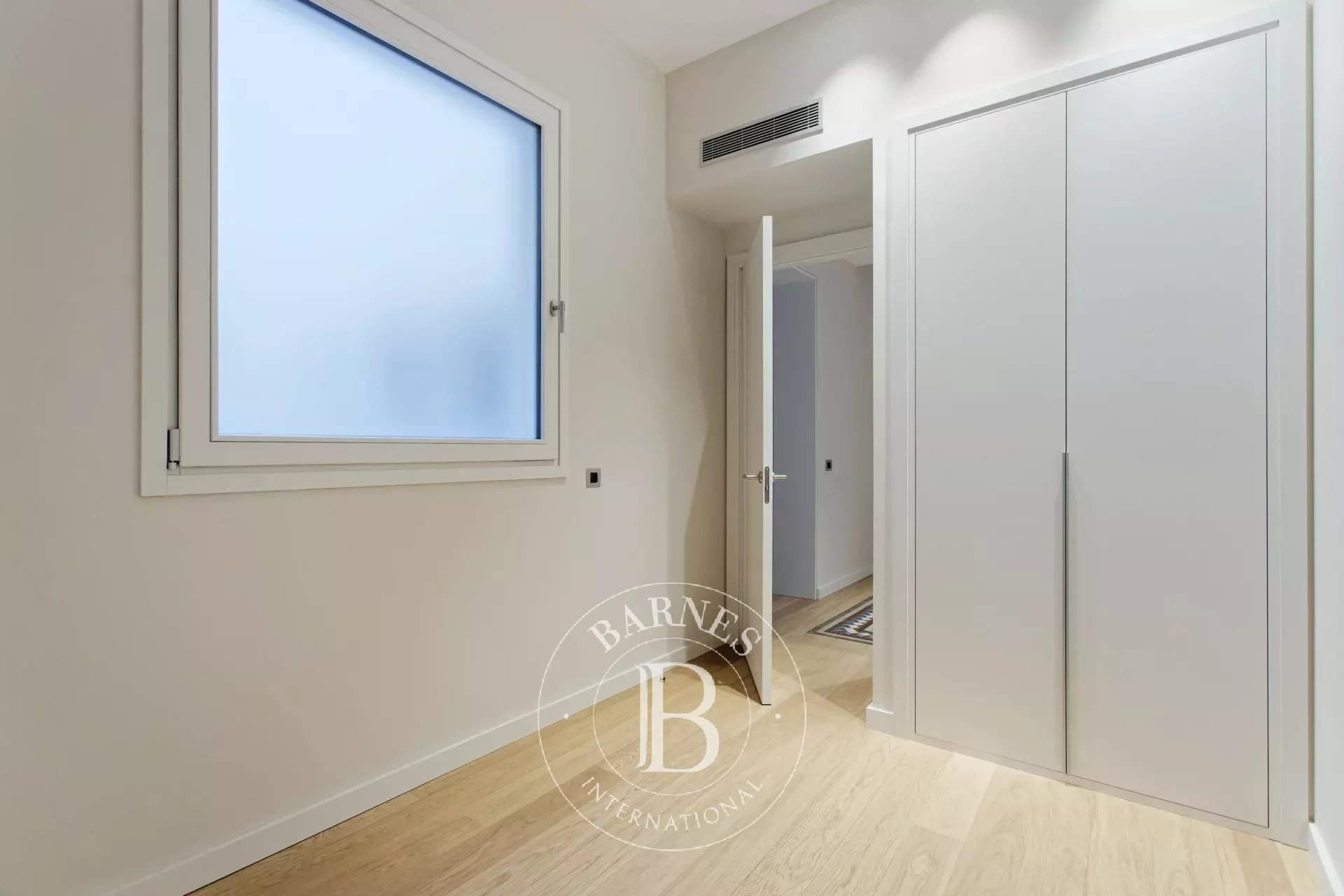 Barcelona  - Piso  - picture 20