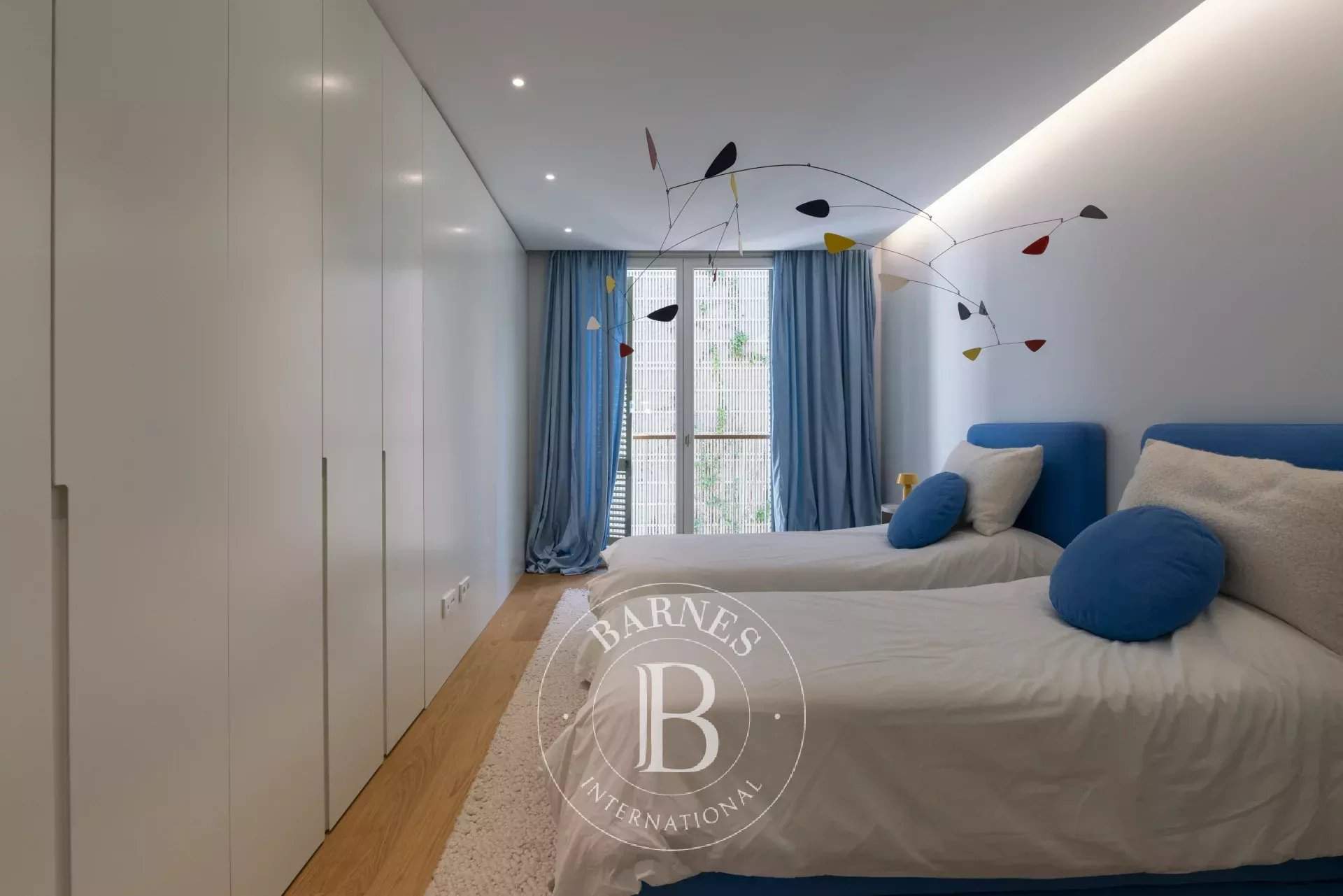 Barcelona  - Apartment 4 Bedrooms - picture 11