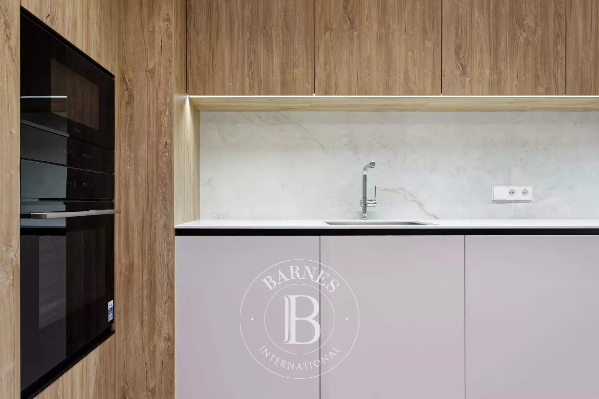 Barcelona  - Appartement  - picture 11