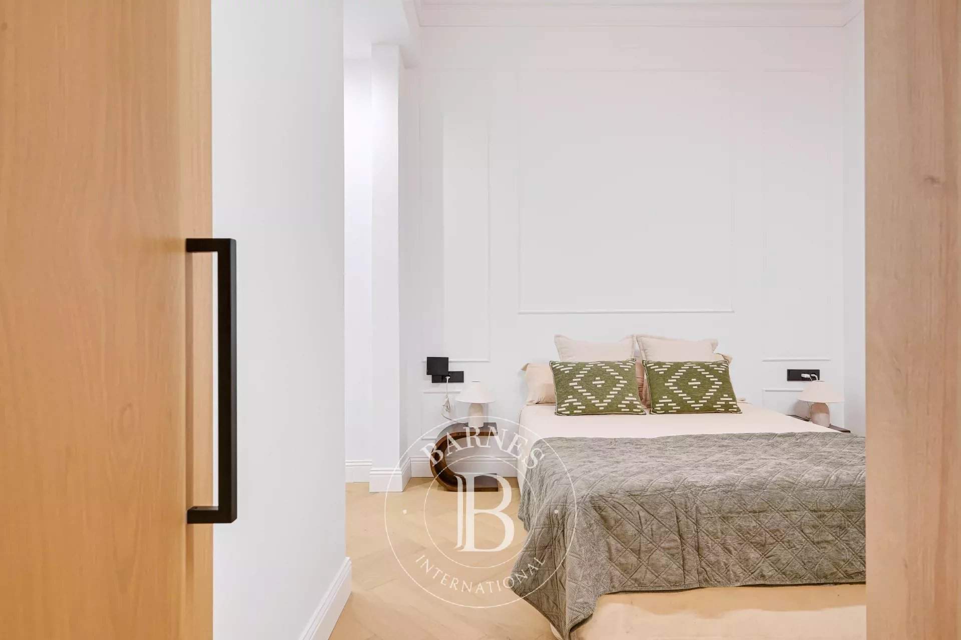 Barcelona  - Piso  - picture 18