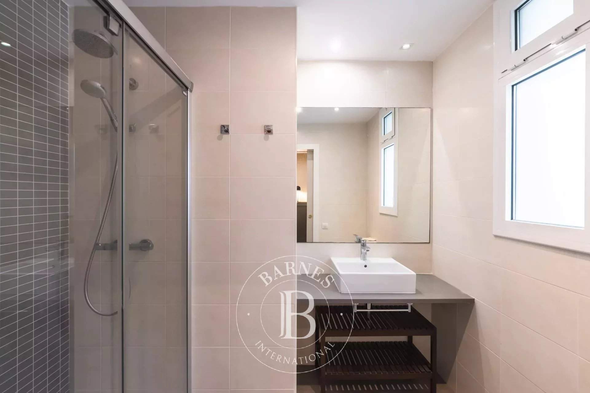 Barcelona  - Apartment 3 Bedrooms - picture 14