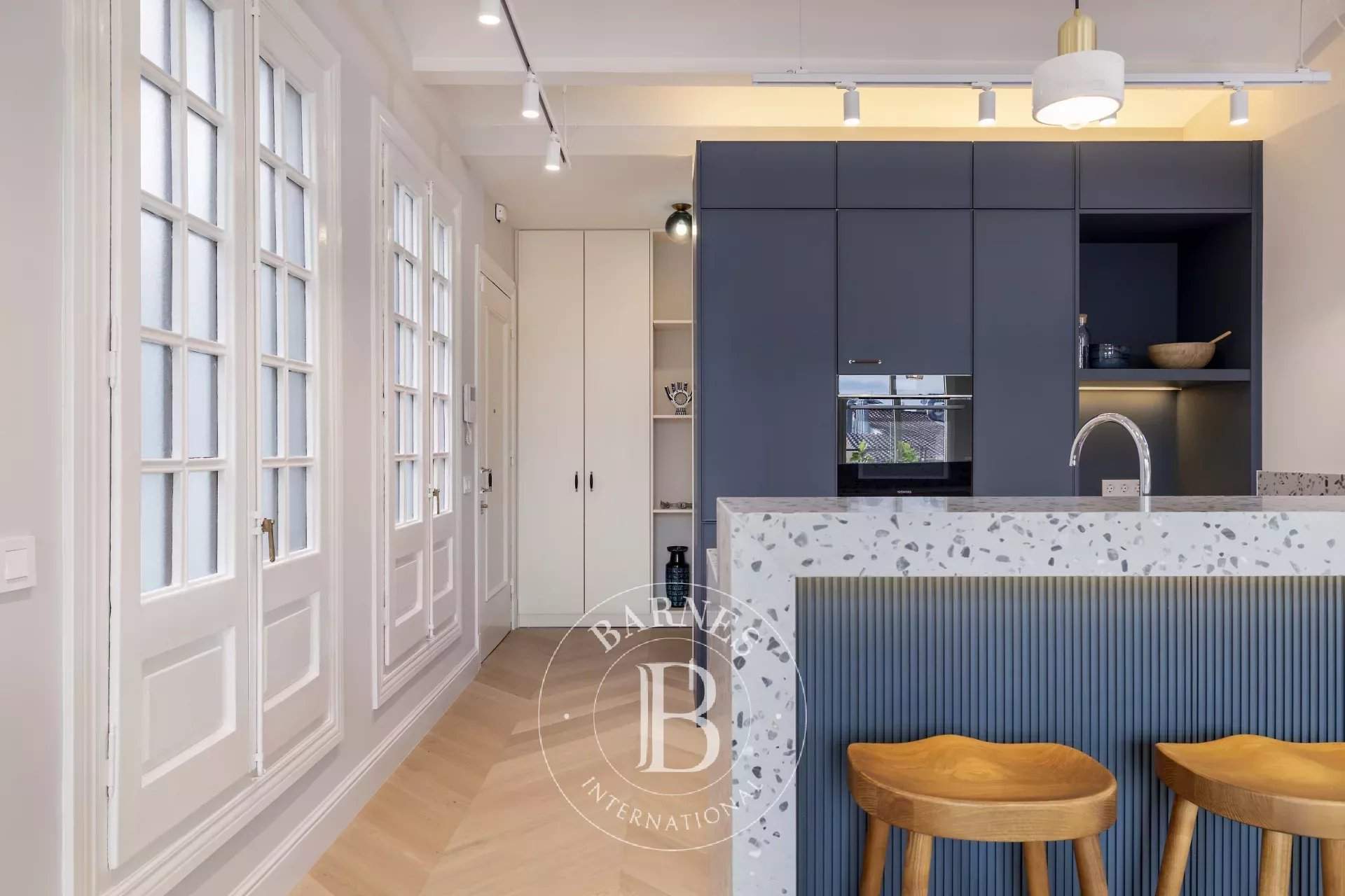 Barcelona  - Penthouse 3 Bedrooms - picture 8