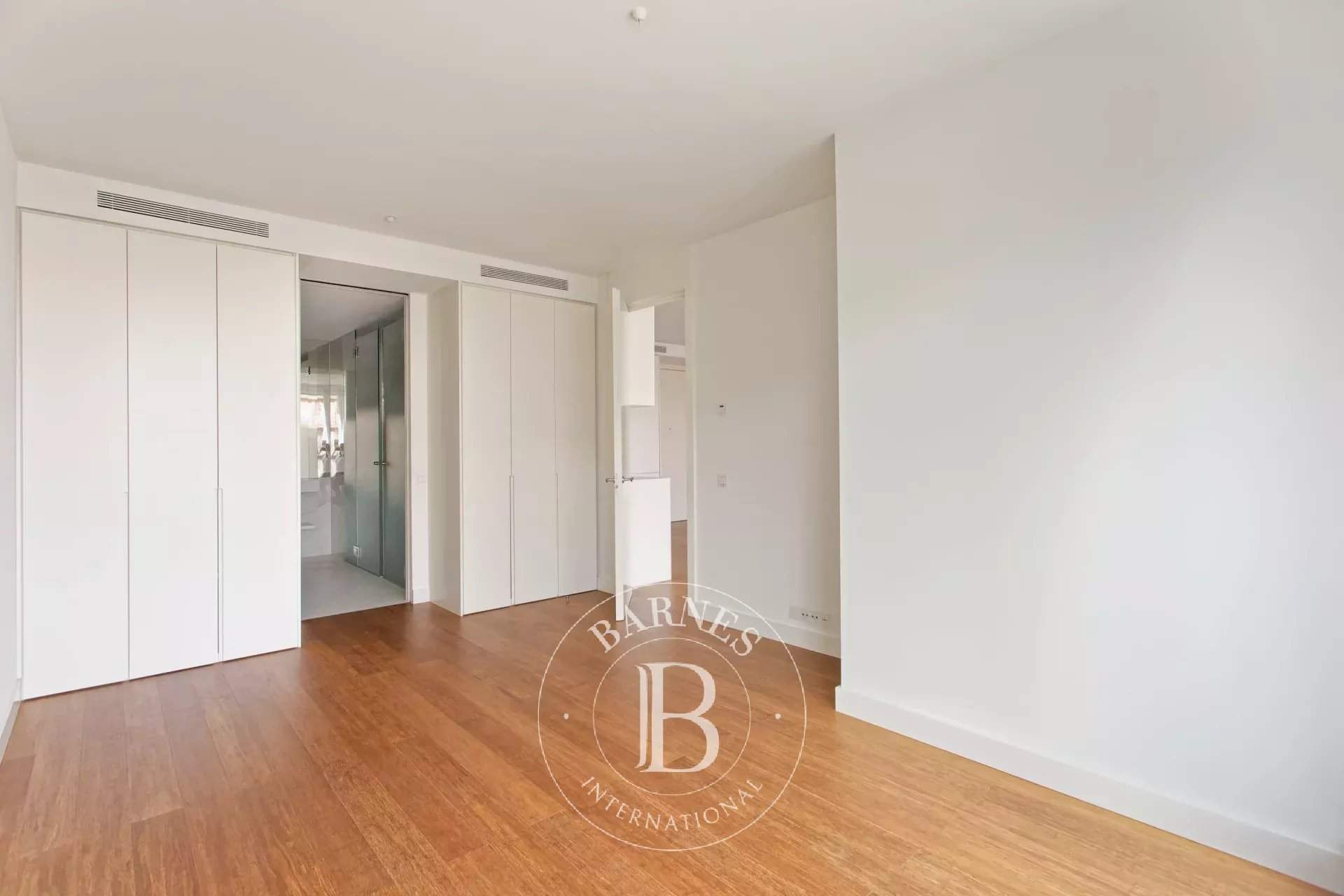 Barcelona  - Piso  - picture 10