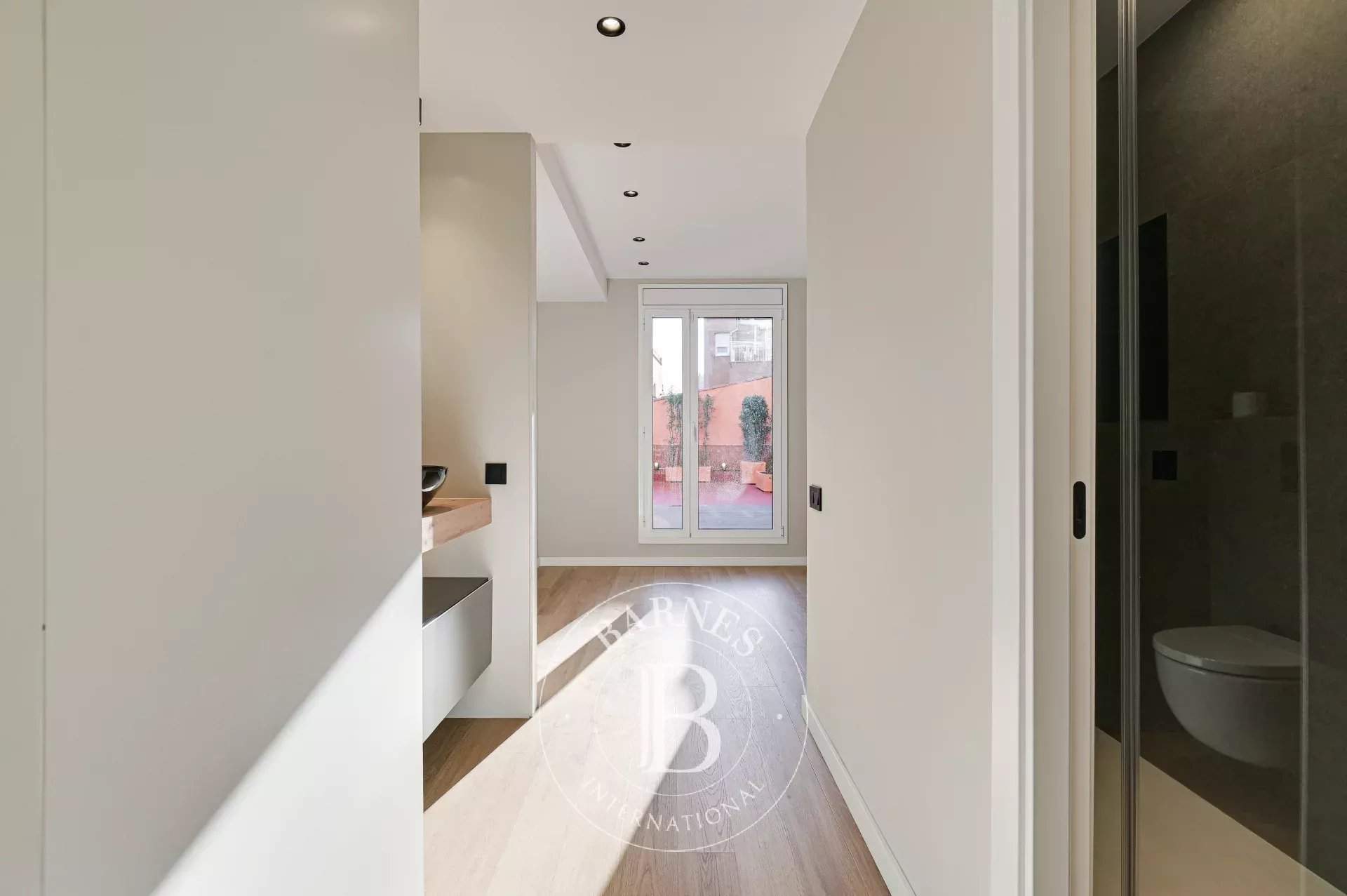 Barcelona  - Apartment 3 Bedrooms - picture 11