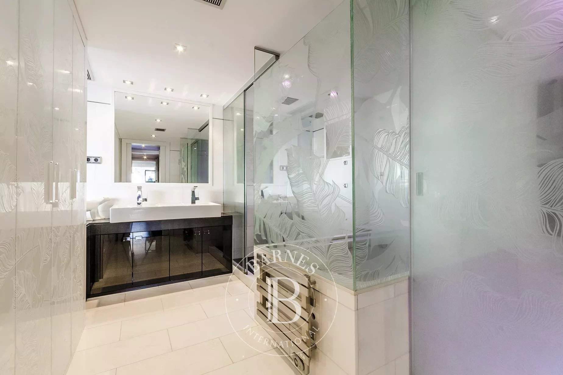 Barcelona  - Apartment 2 Bedrooms - picture 14