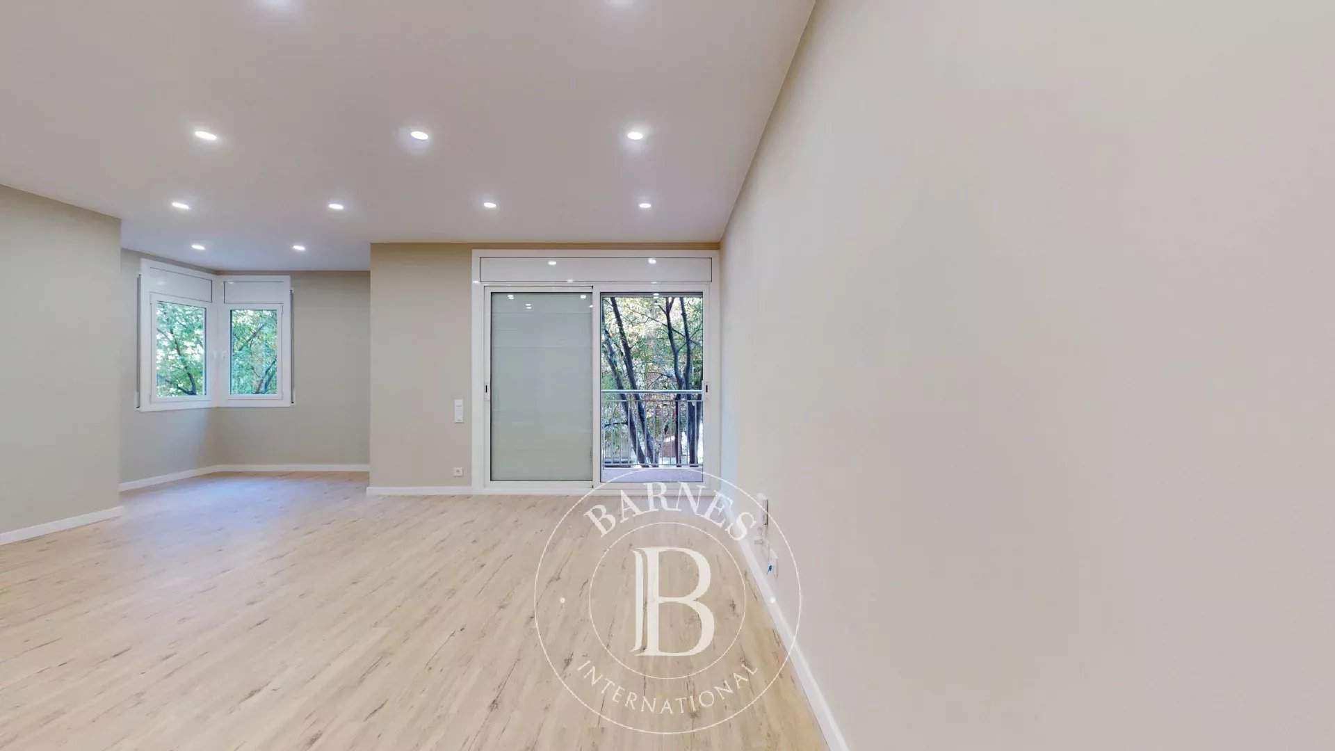 Barcelona  - Apartment 3 Bedrooms - picture 9