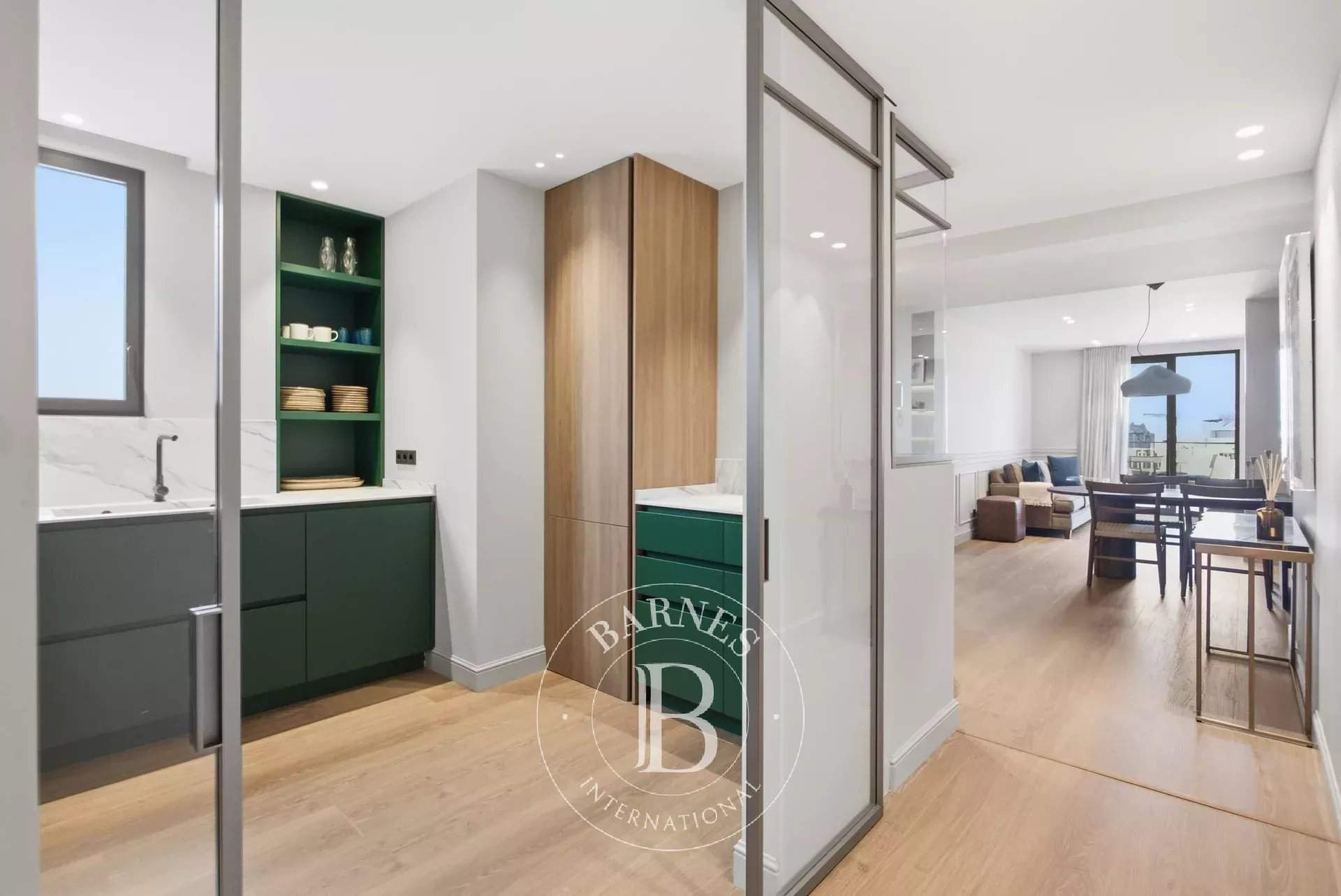 Barcelona  - Piso  - picture 19