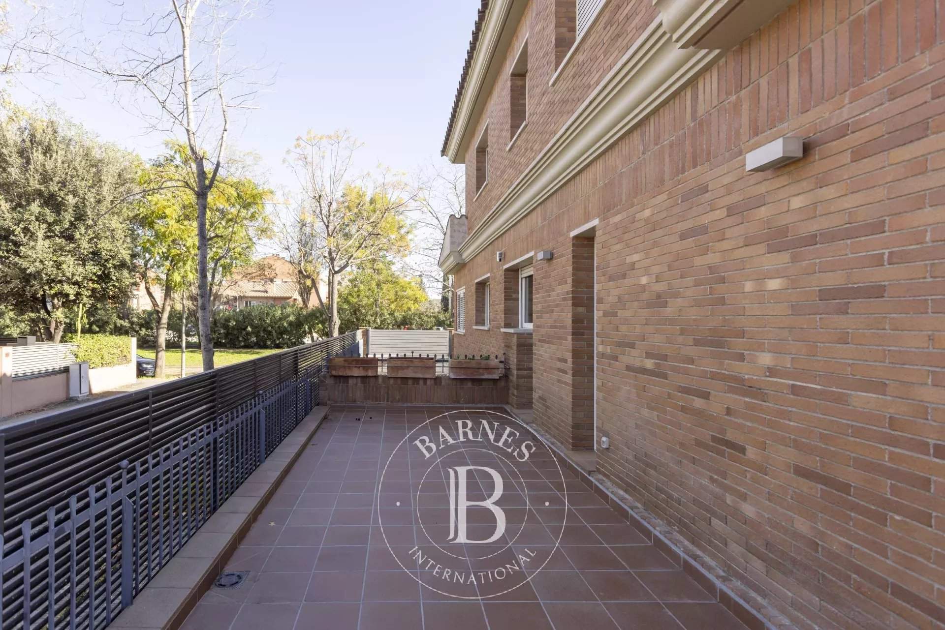 Sant Cugat del Vallés  - Chalet 6 Bedrooms - picture 19