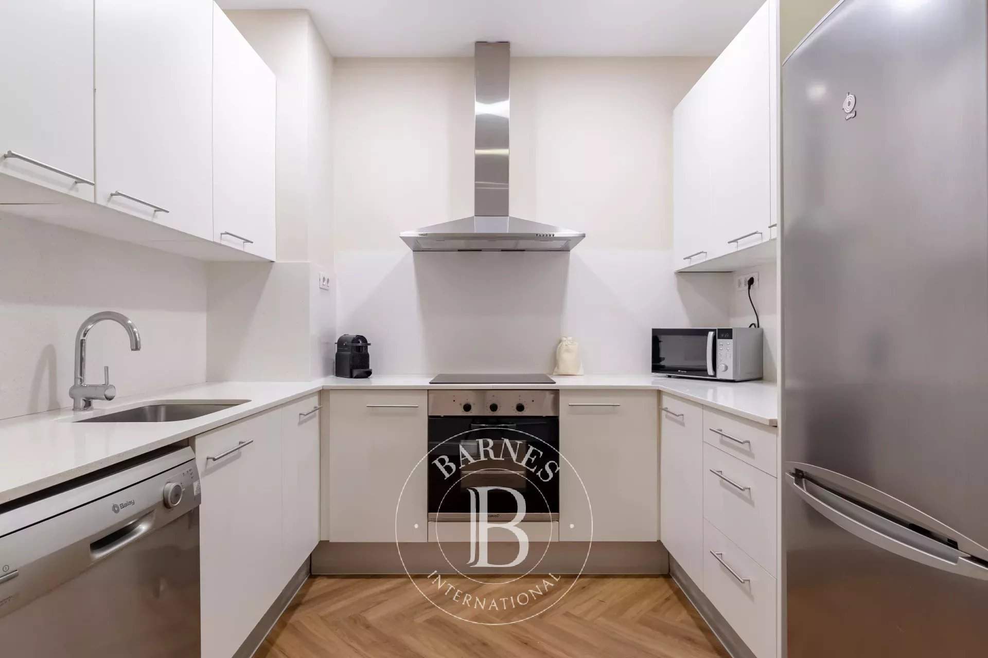 Barcelona  - Piso  - picture 9