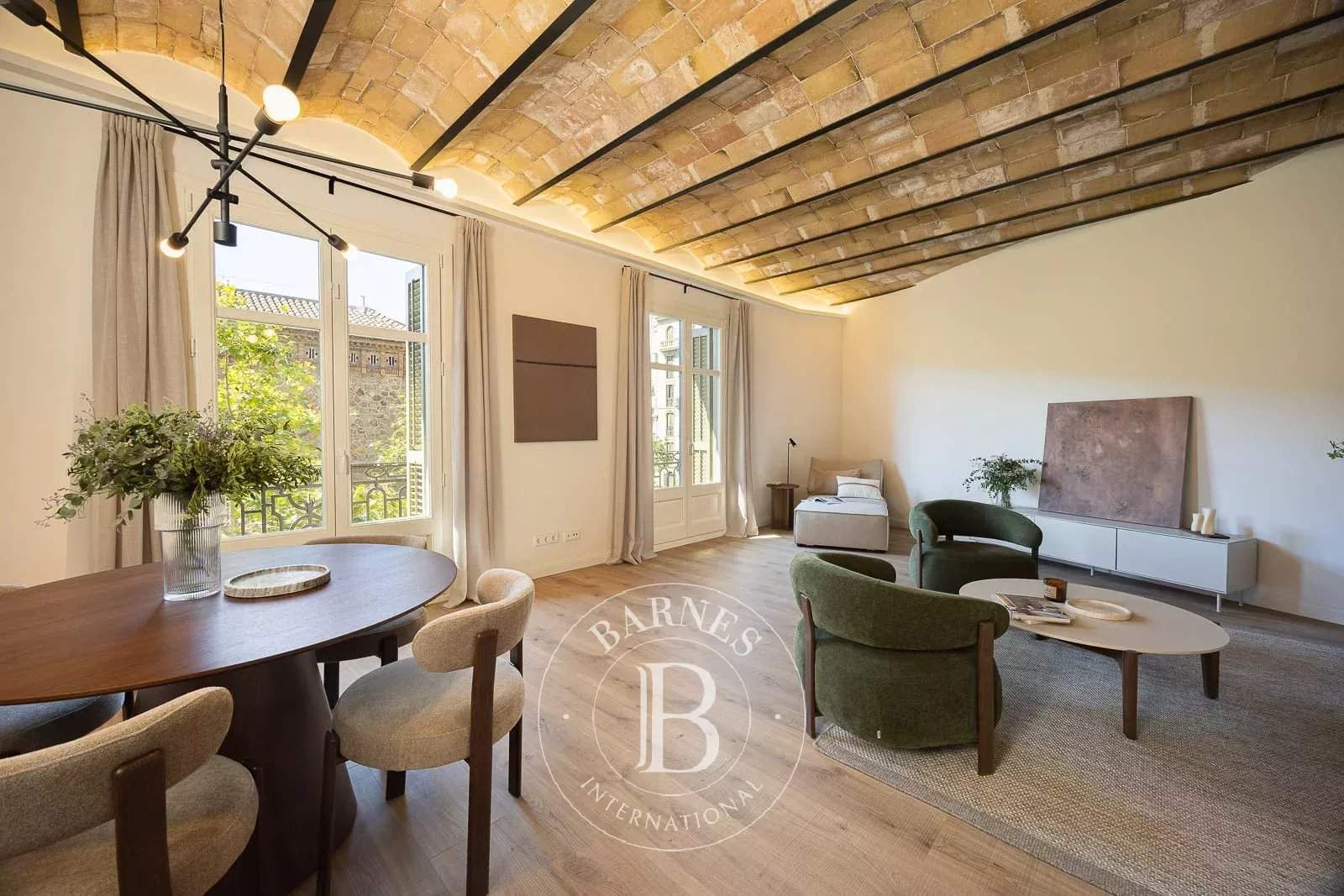 Barcelona  - Apartment 2 Bedrooms - picture 2