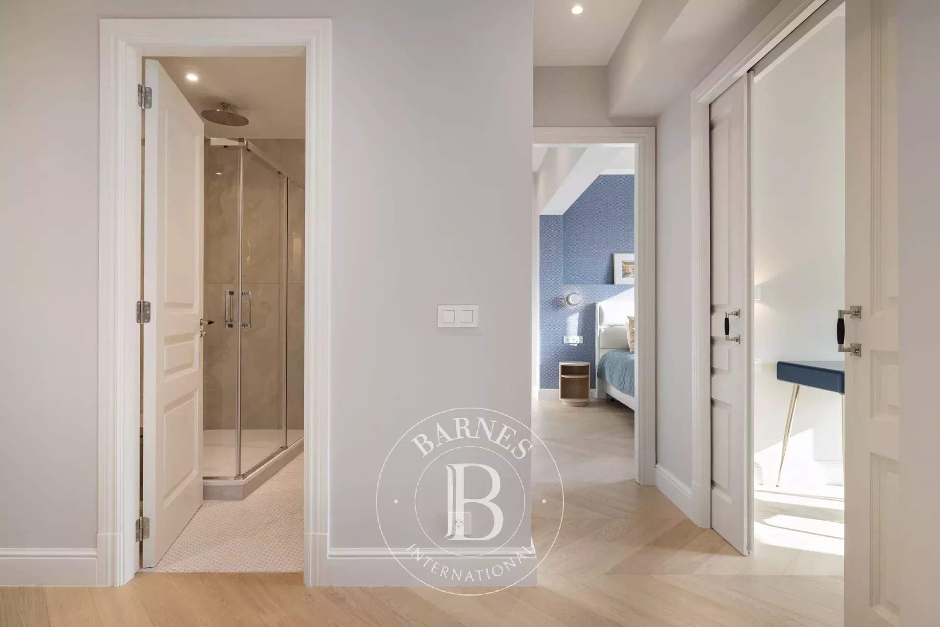 Barcelona  - Penthouse 3 Bedrooms - picture 18