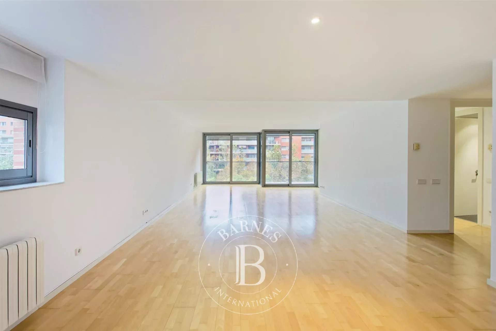 Barcelona  - Apartment 6 Bedrooms - picture 7