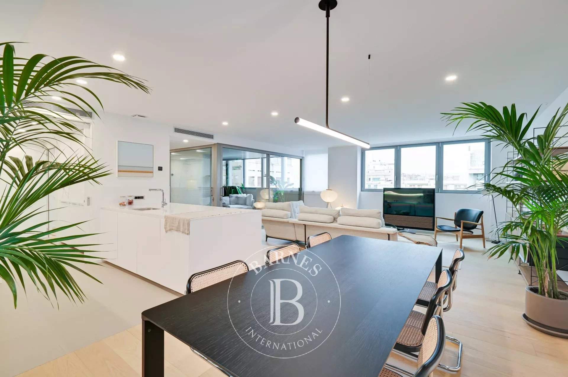 Barcelona  - Piso  - picture 7