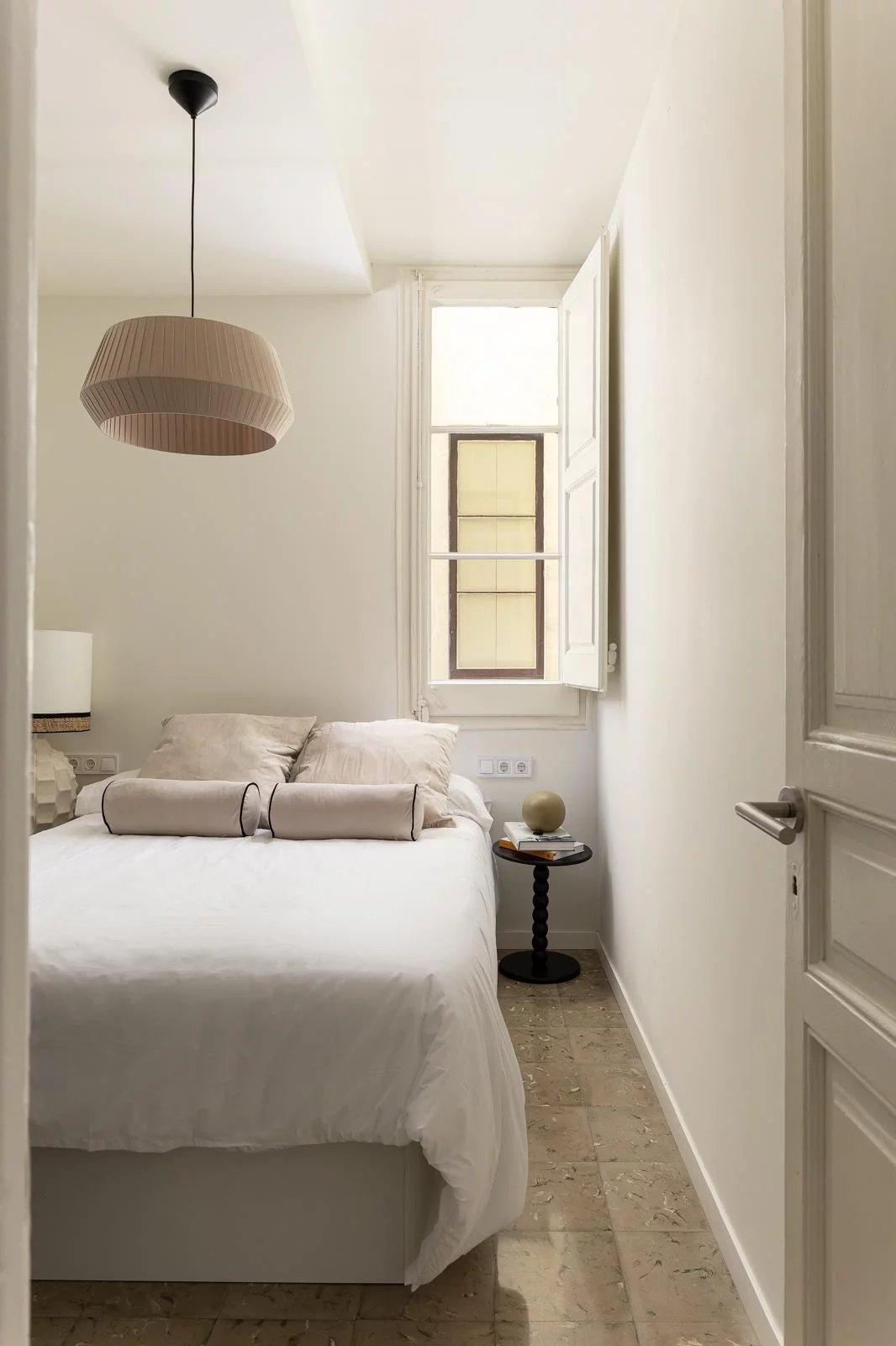 Barcelona  - Piso  - picture 7