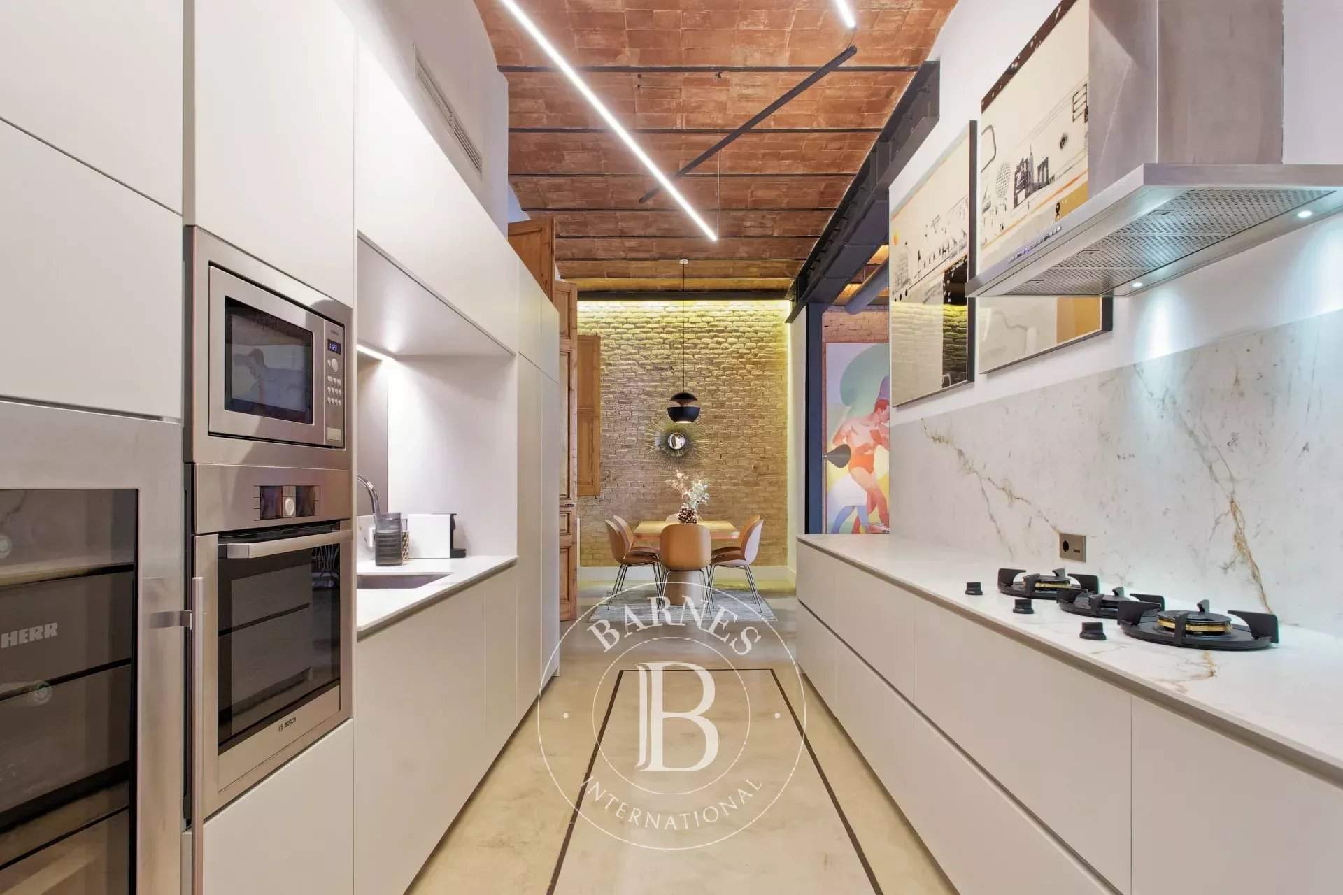 Barcelona  - Apartment 4 Bedrooms - picture 17