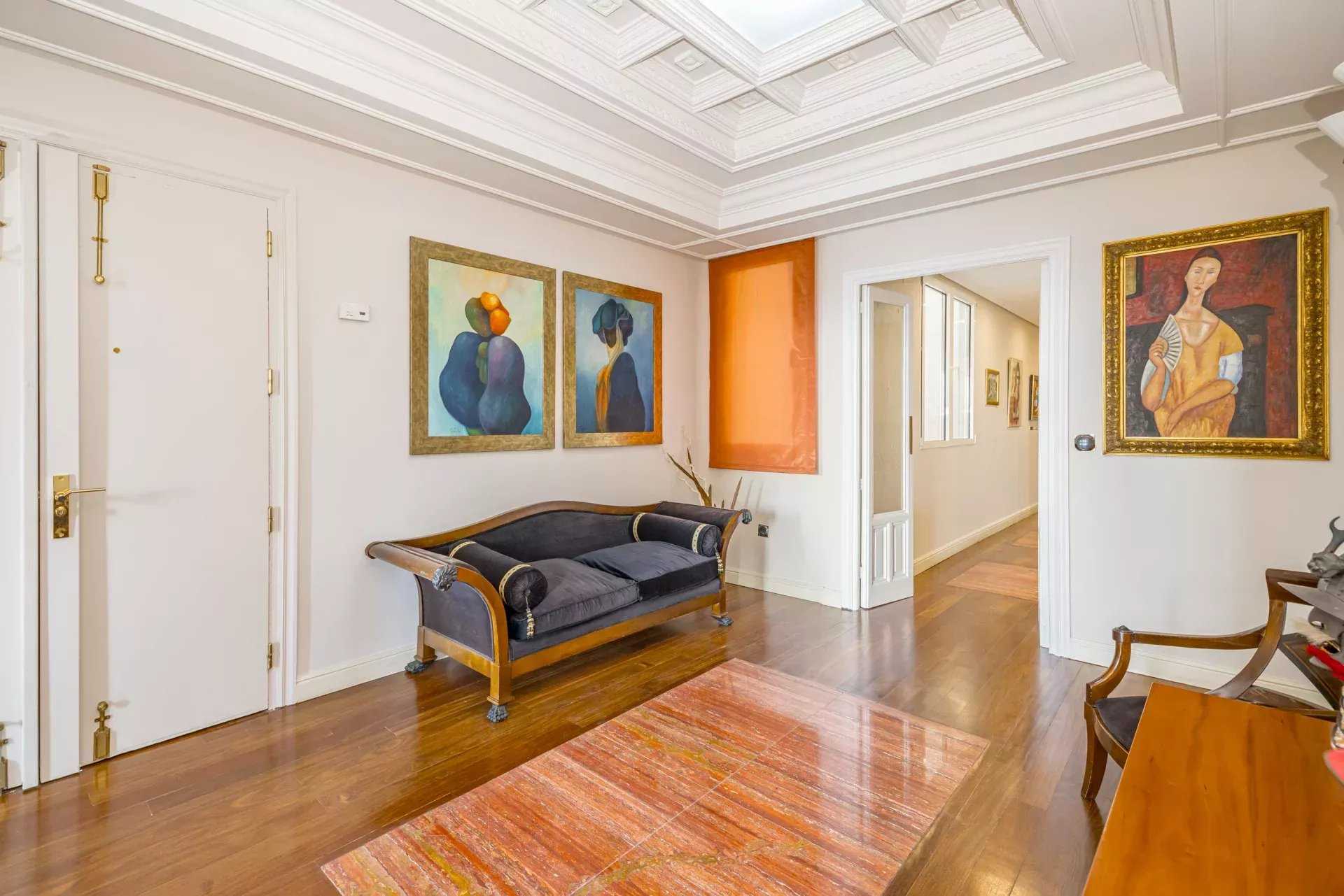 Madrid  - Apartment 4 Bedrooms