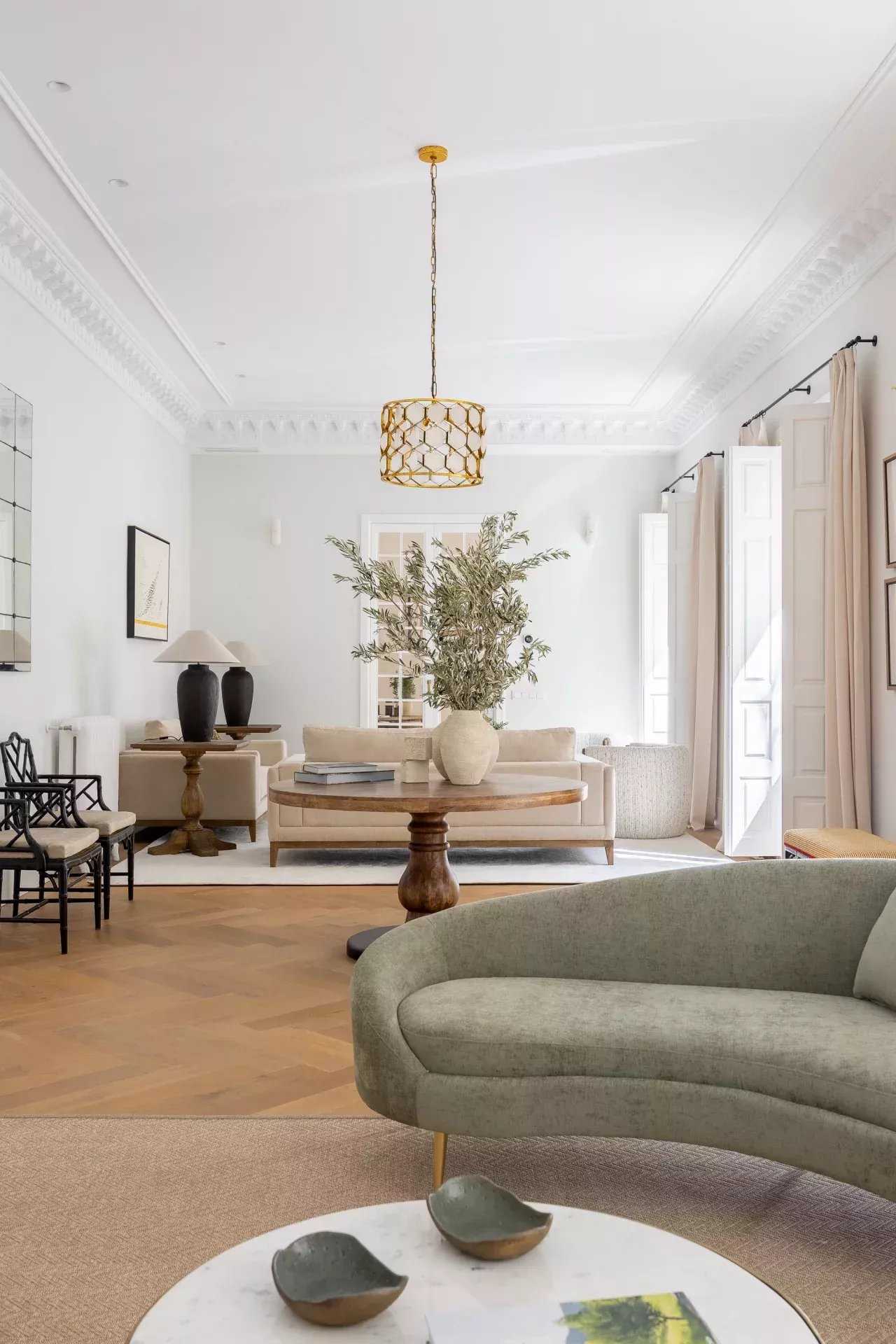 Madrid  - Apartment 5 Bedrooms